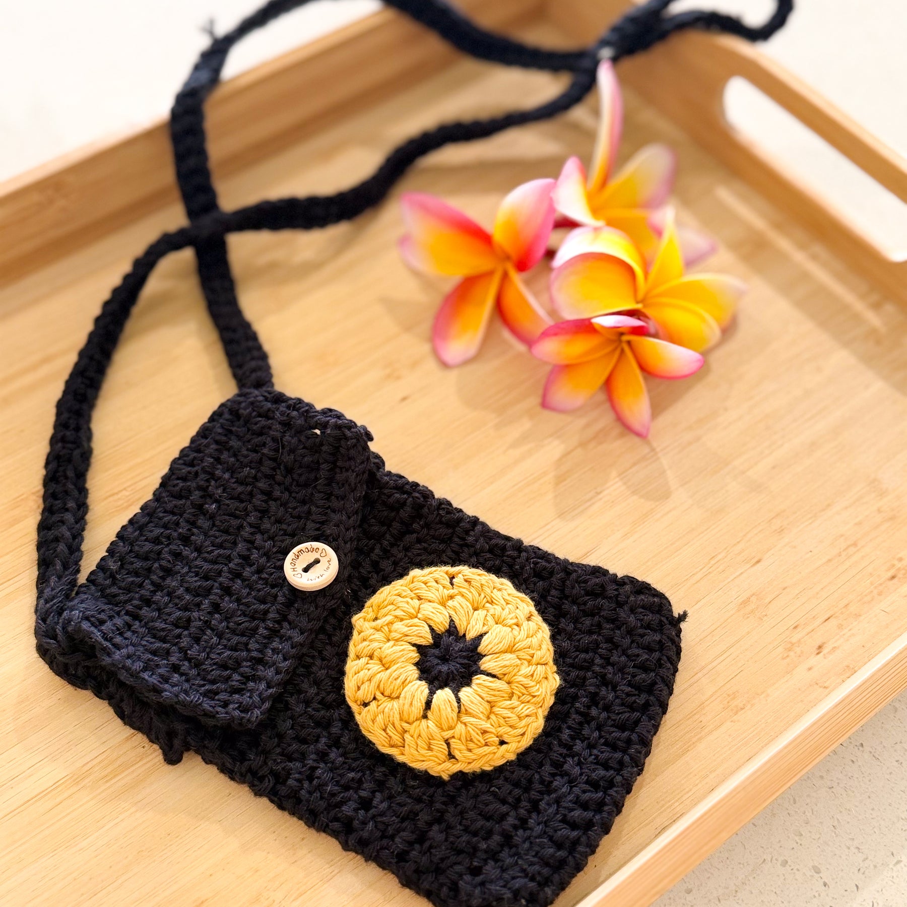 #046-3 Mobile phone bag