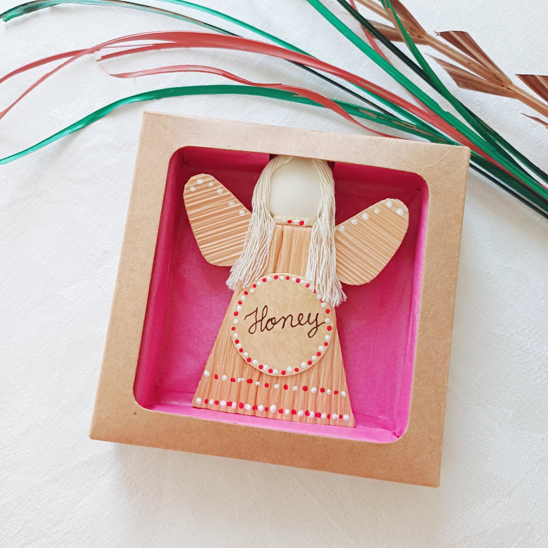 Hello - Little Palm Leaf Angel, Place for Handwritten Message
