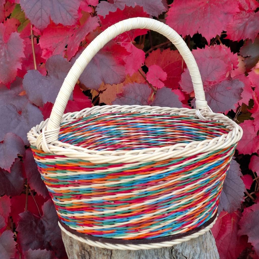 Large Market Basket green orange red.