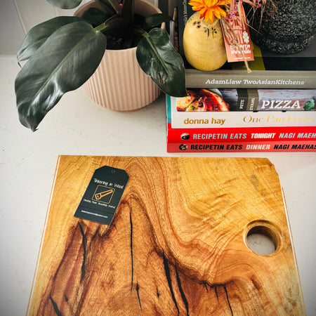 Hardwood Camphor Laurel Charcuterie Board 270x330x35mm