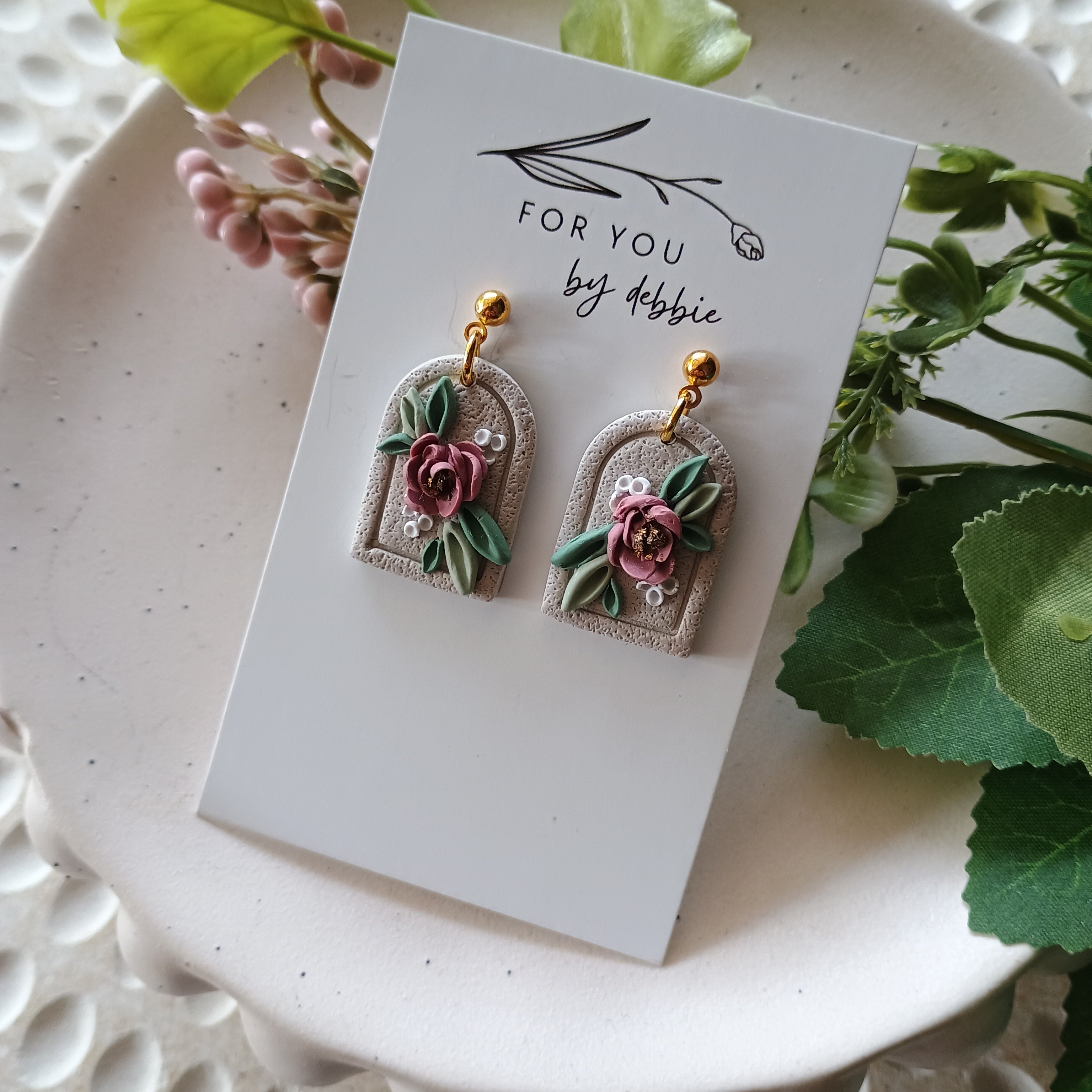 Forever flowers dangle earrings- beige and rose