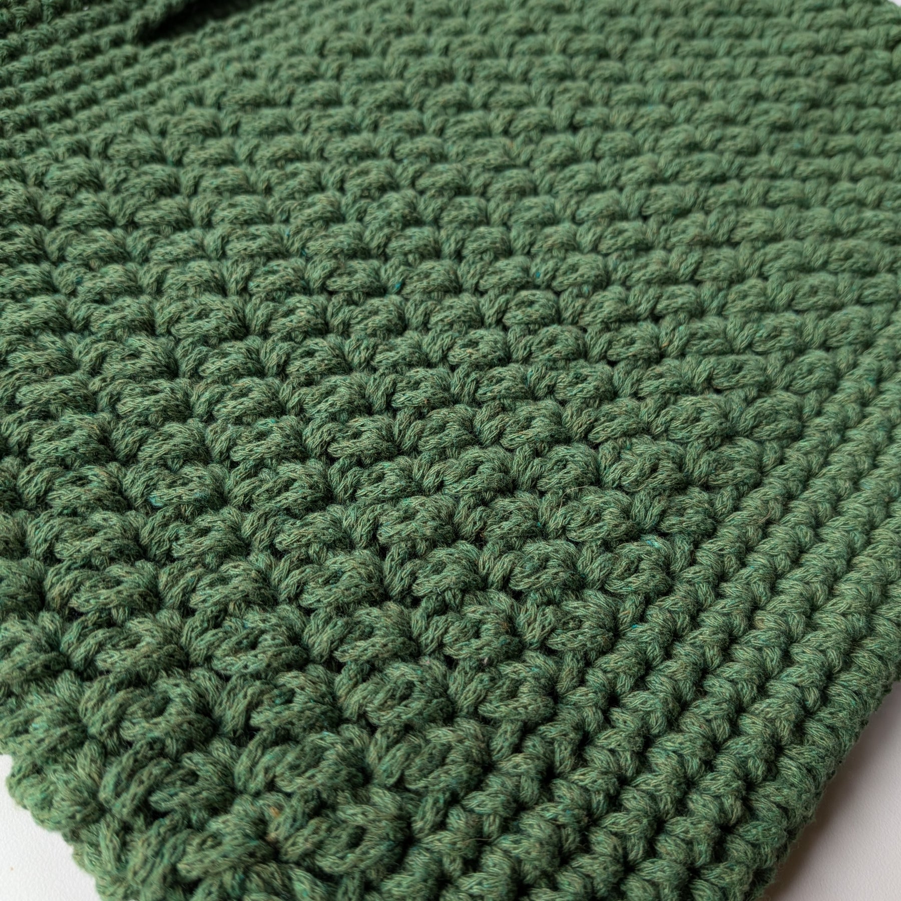 The Yarra Bag, Handmade Crochet Everyday Handbag in Fern Green