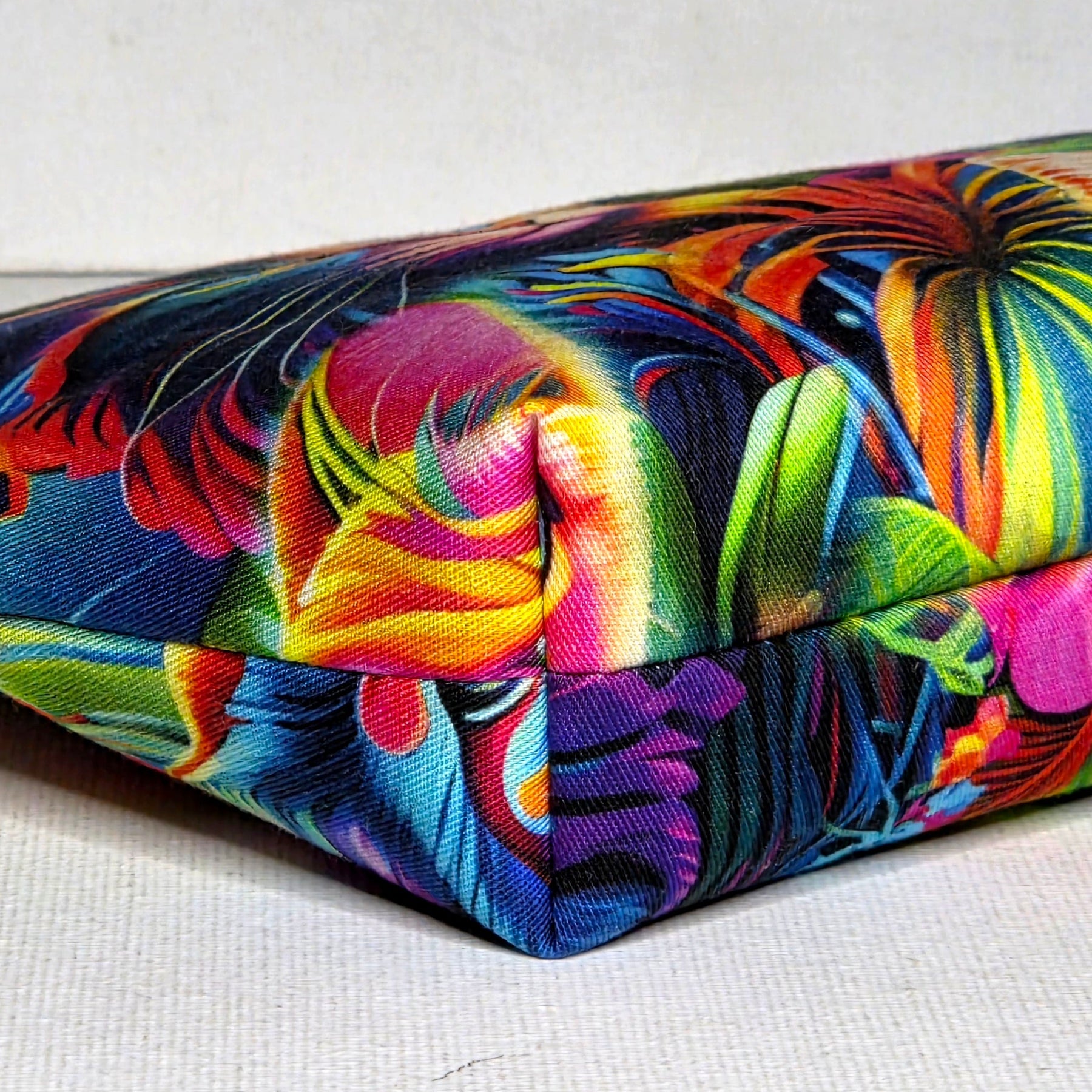 Zippered Pouch with colourful cats, size Large