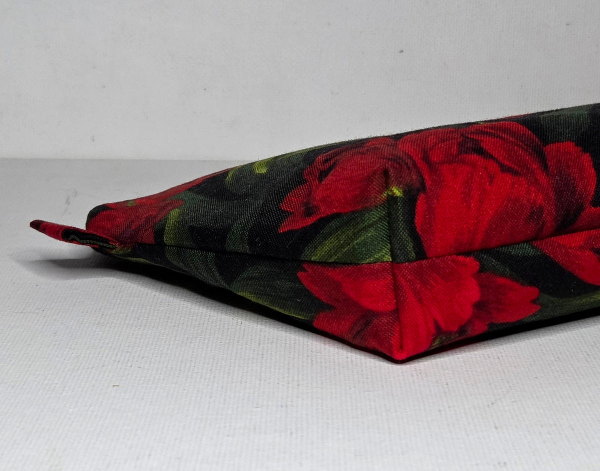 Zippered Pouch in Tulip Fabric, size Large