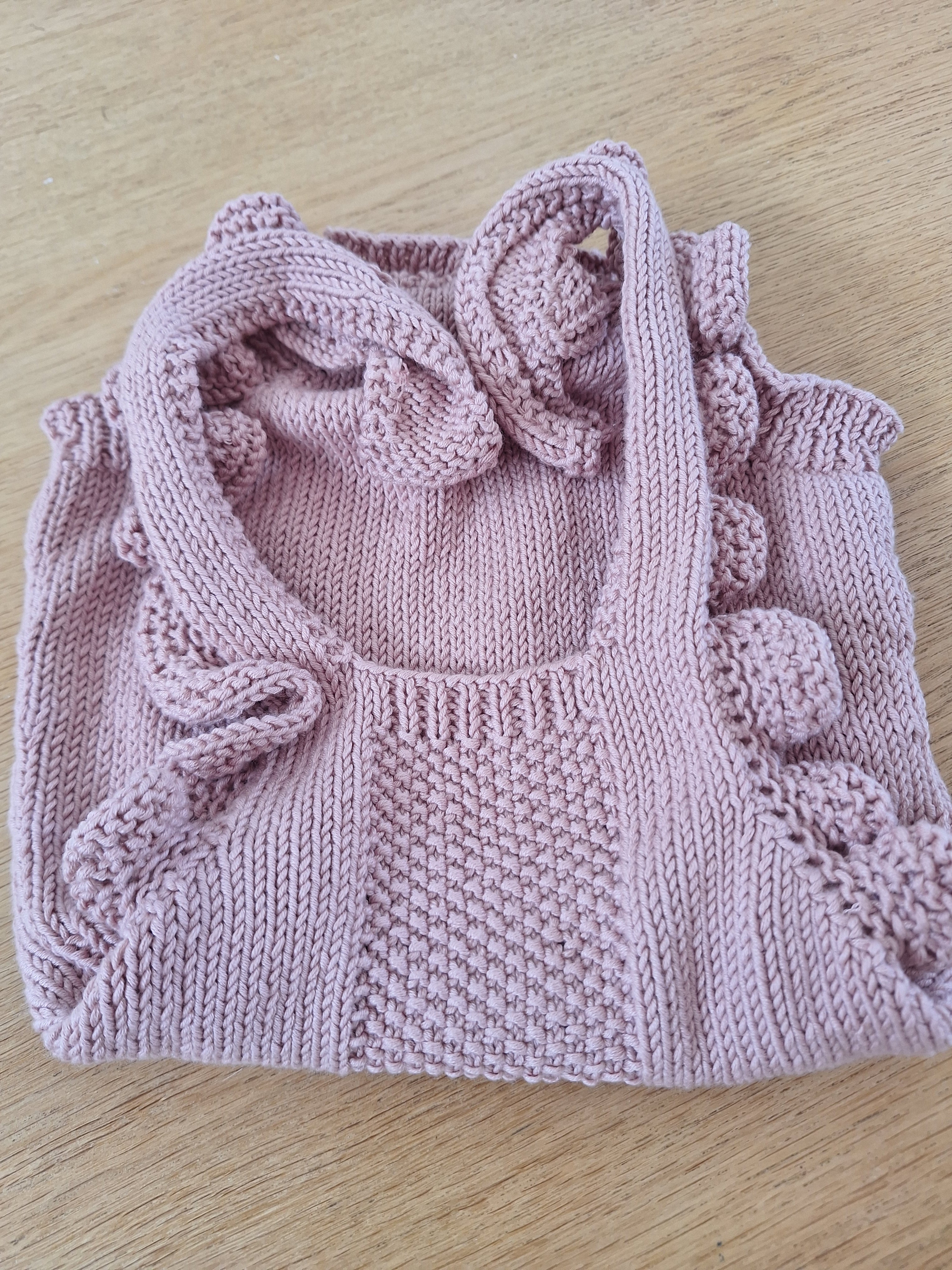 Handknitted Baby Romper Sz 3- 6mths Sweet frills 100% Natural fibre
