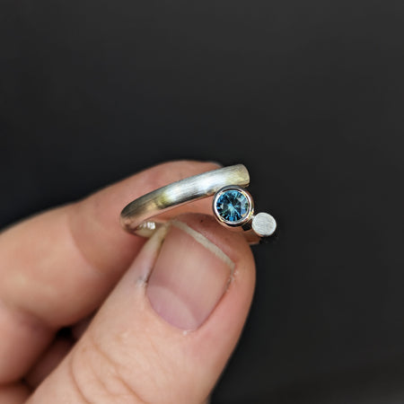 handmade blue Australian sapphire loop ring | engagement ring | dress ring