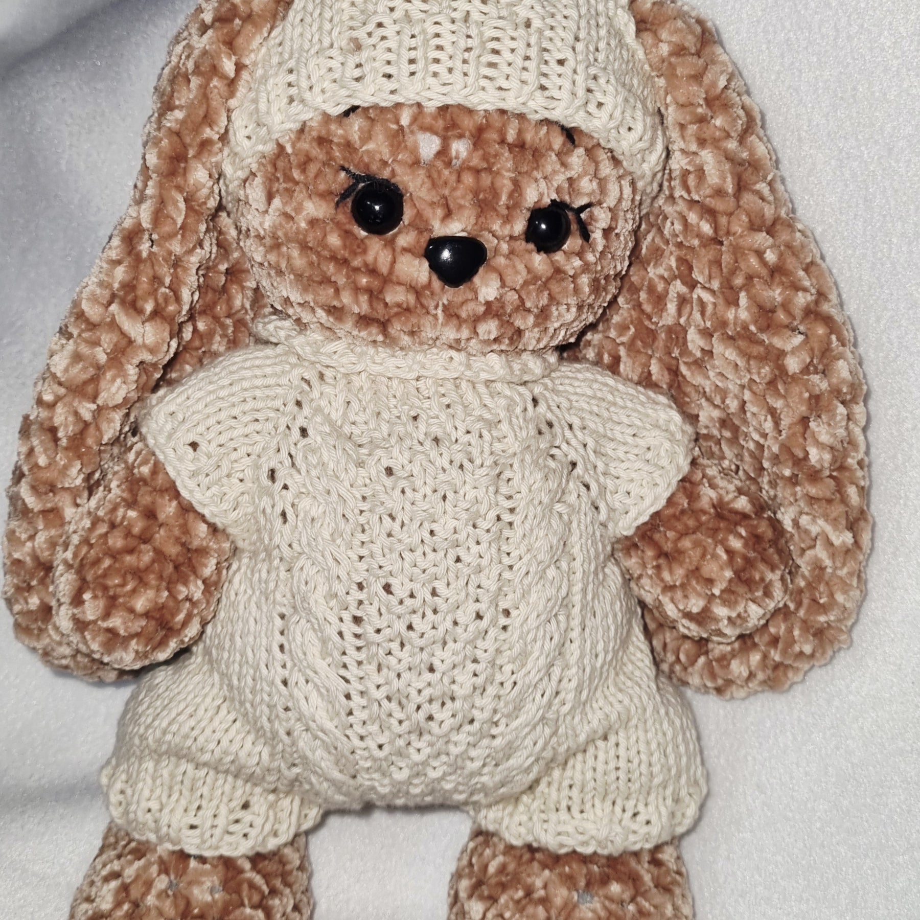 Handmade – 	Super Soft Bunny with 2-piece dress up set - BB44