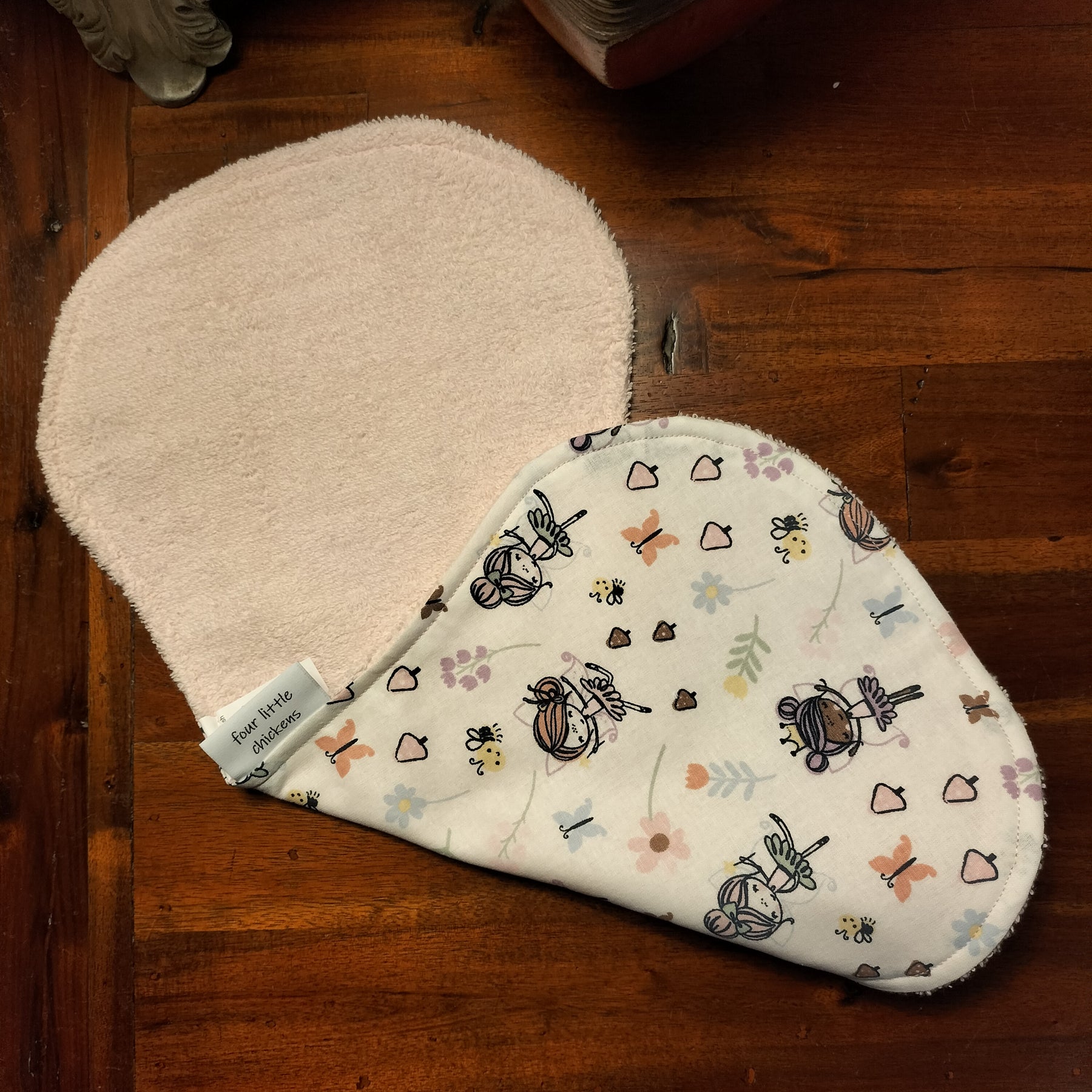 BALLERINA BURP CLOTH WITH BABY PINK TOWELLING