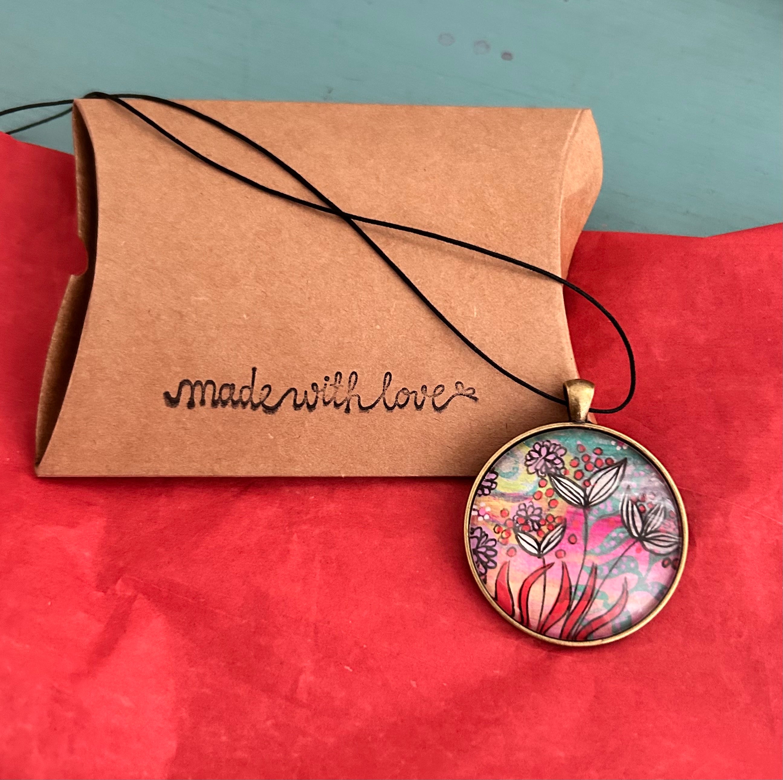 Hand-painted necklace : Peppermint Blooms