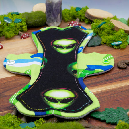 Unique Reusable cloth pad 10