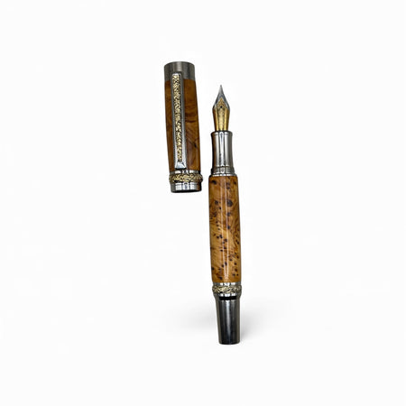 Roman Harvest Fountain Pen – White Pine Burl with Gold Accents