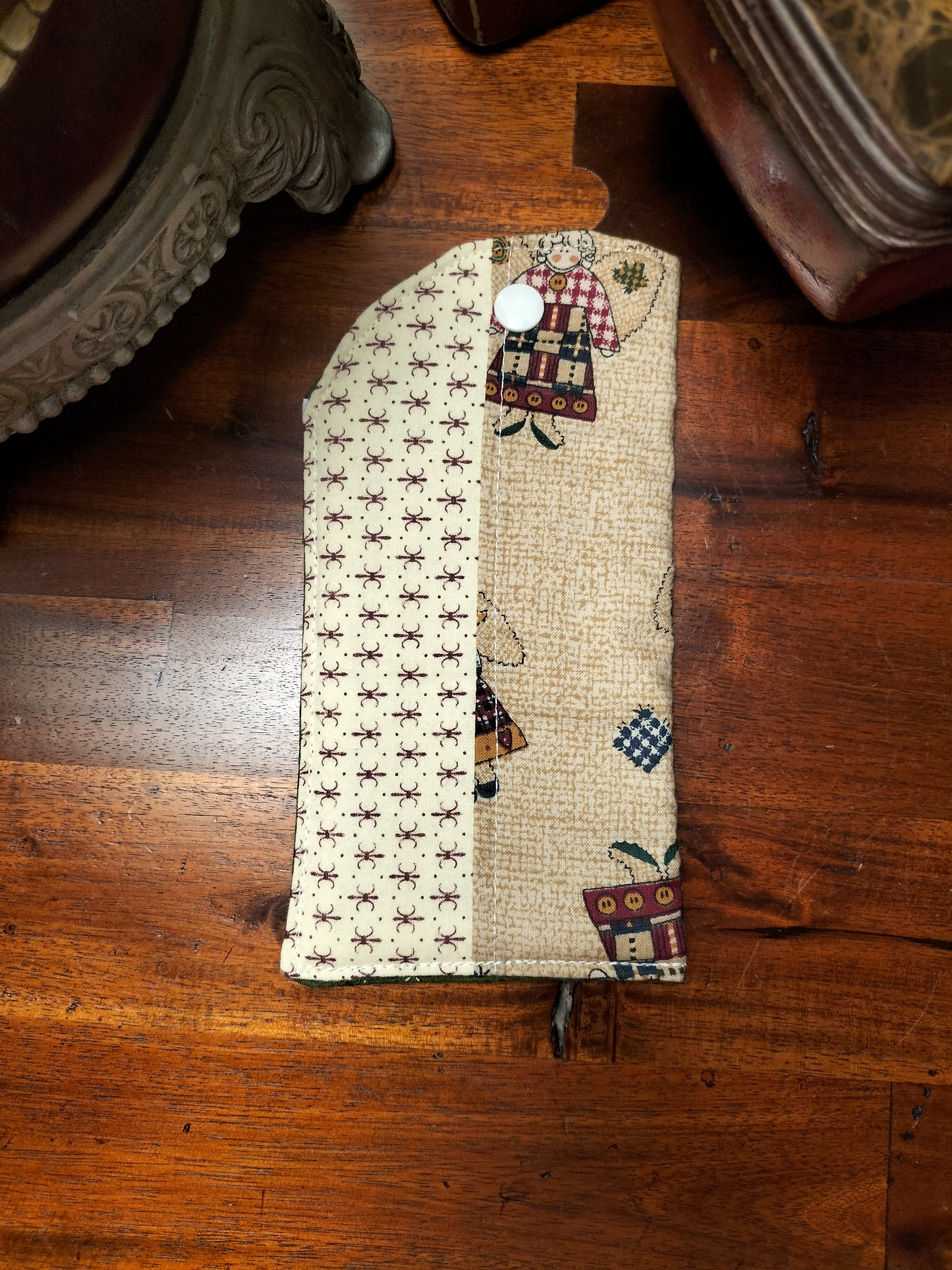 🌼 Glasses Covers – Flowers