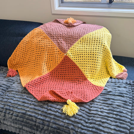 #059 Lap Blanket in autumn shades with tazzles