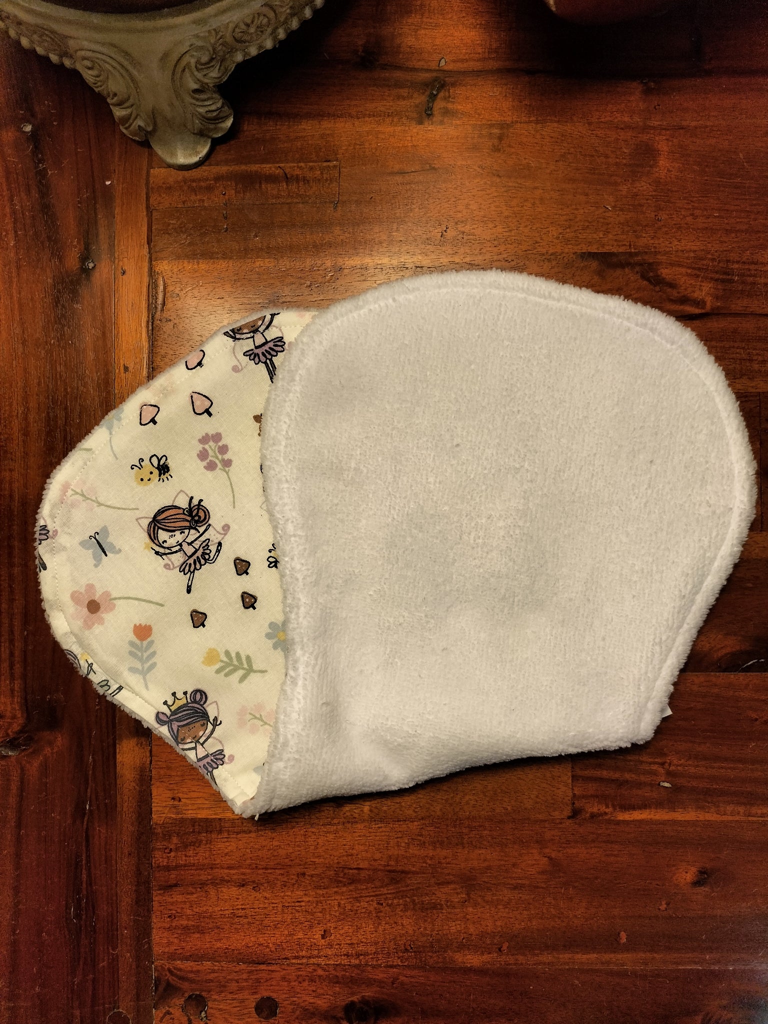 BALLERINA BURP CLOTH WHITE TOWELLING