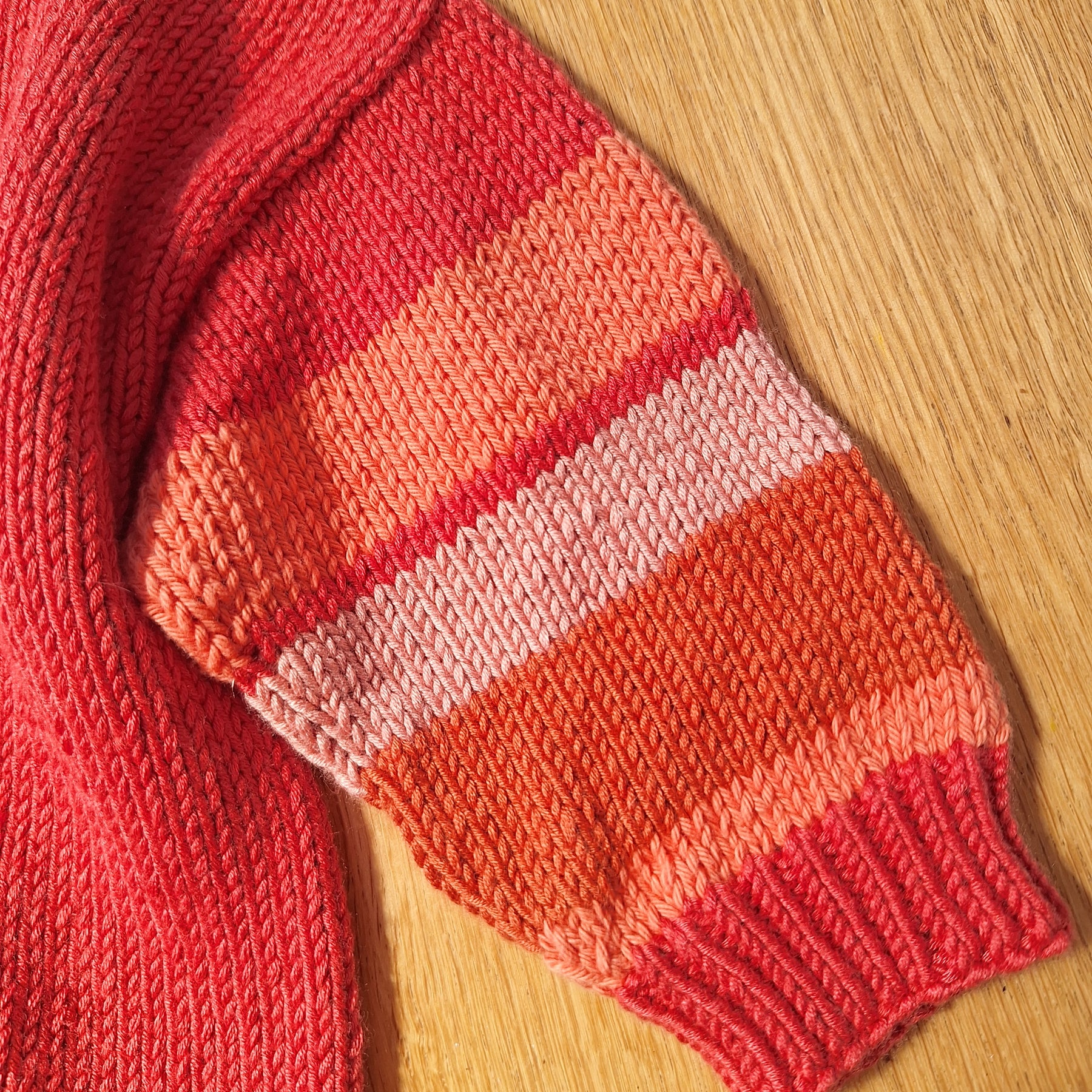 Infant 'Baby Brownie' Sweater 6mths Rust Red 100% natural yarn