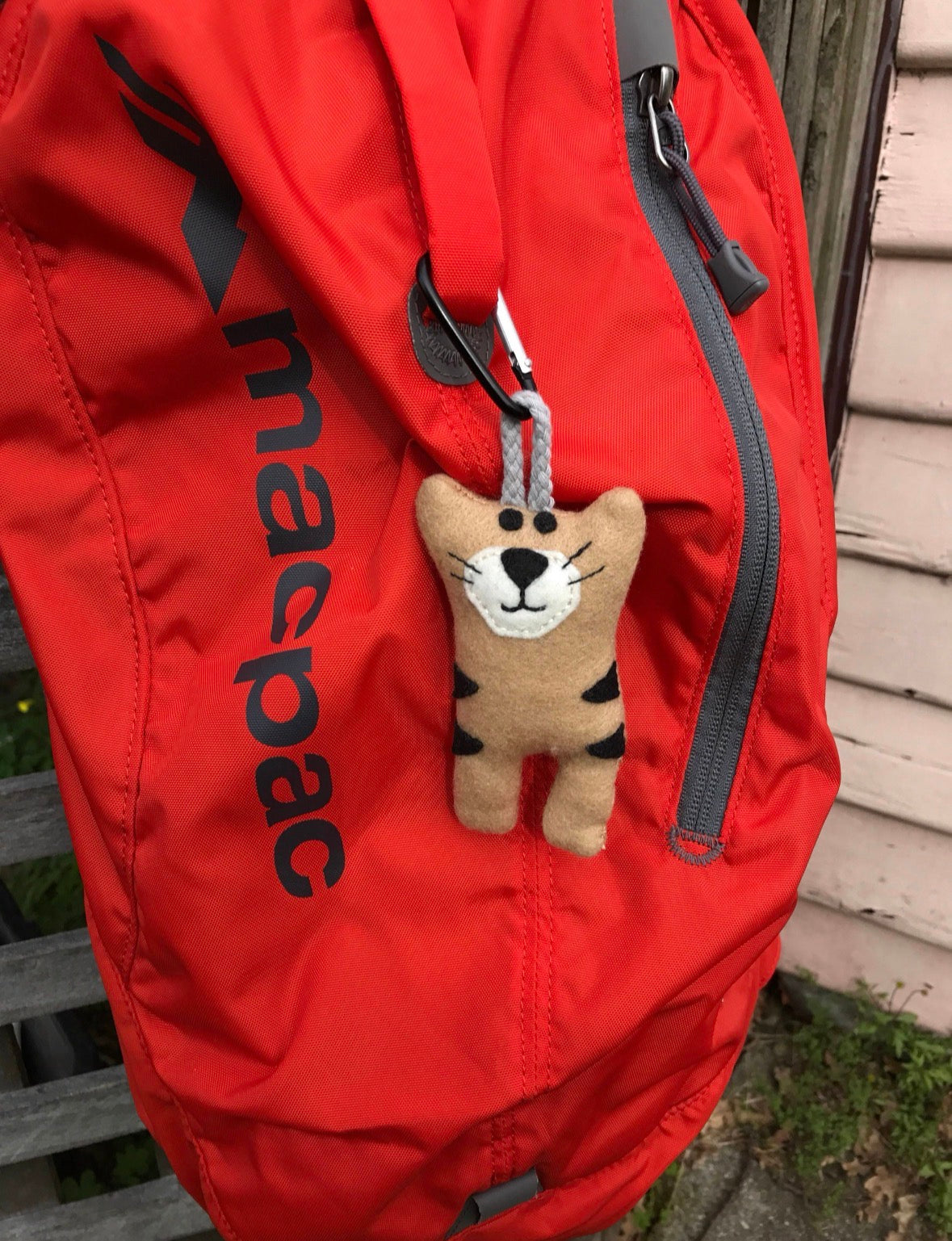 Tasmanian Tiger travel Buddy