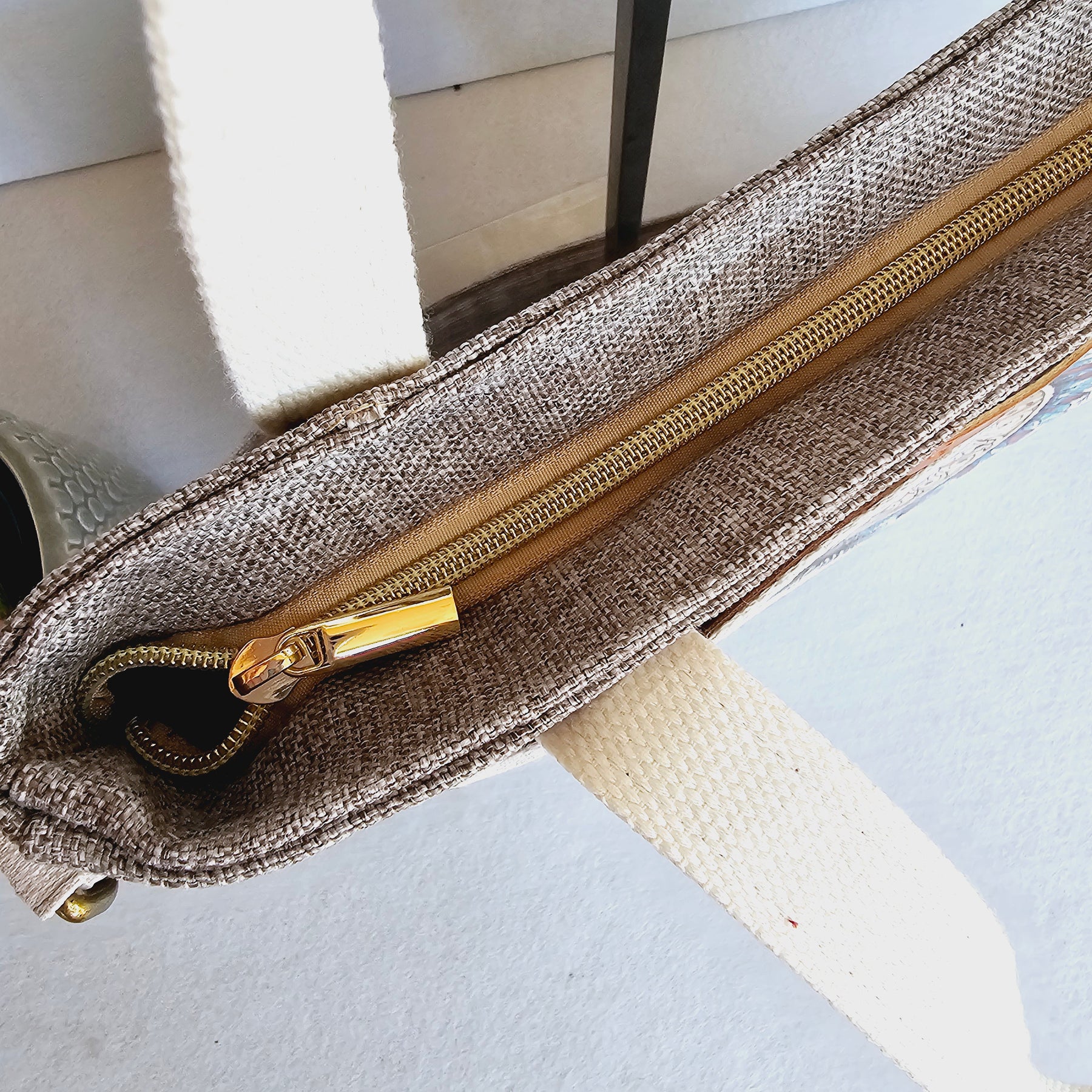 Handmade Elegant handbag / crossbody bag with Feathers and Dream Catcher
