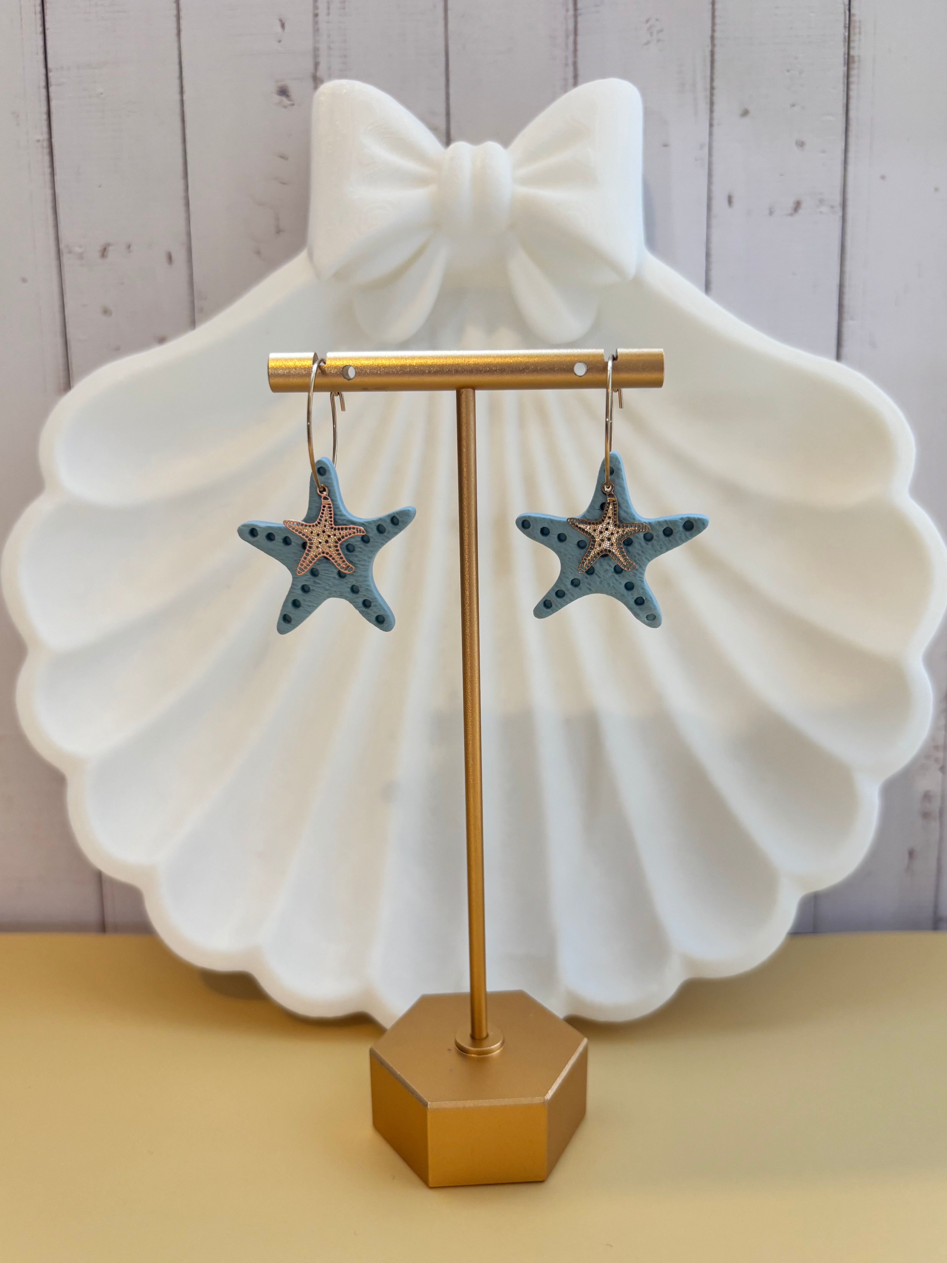 Seaside Stories | Starfish Hoop Earrings