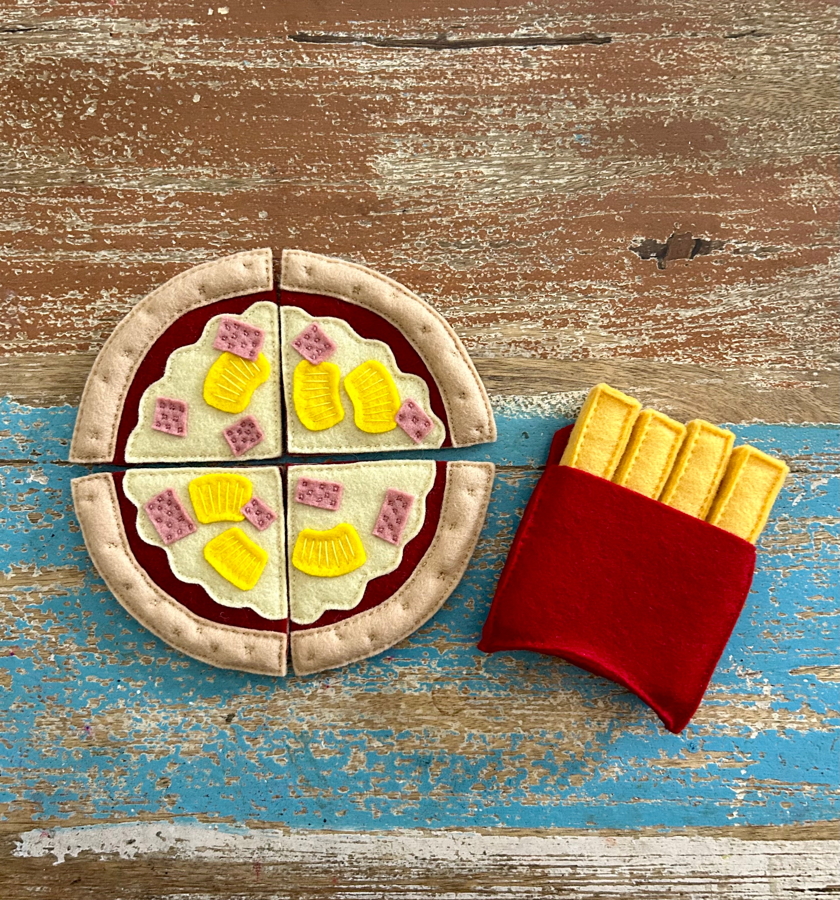 Easy dinner, pizza and fries bundle, felt play food