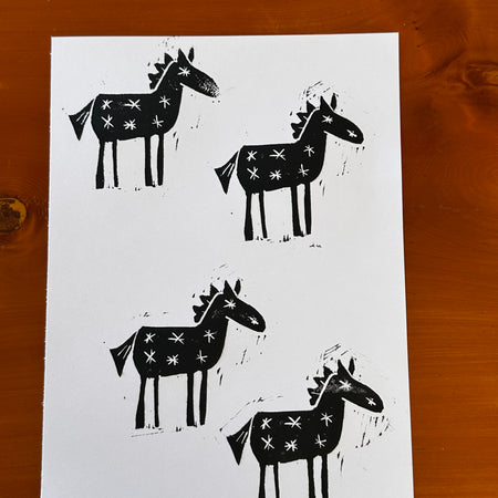 Dee’s Country Mail Club Issue 3.26 Horses