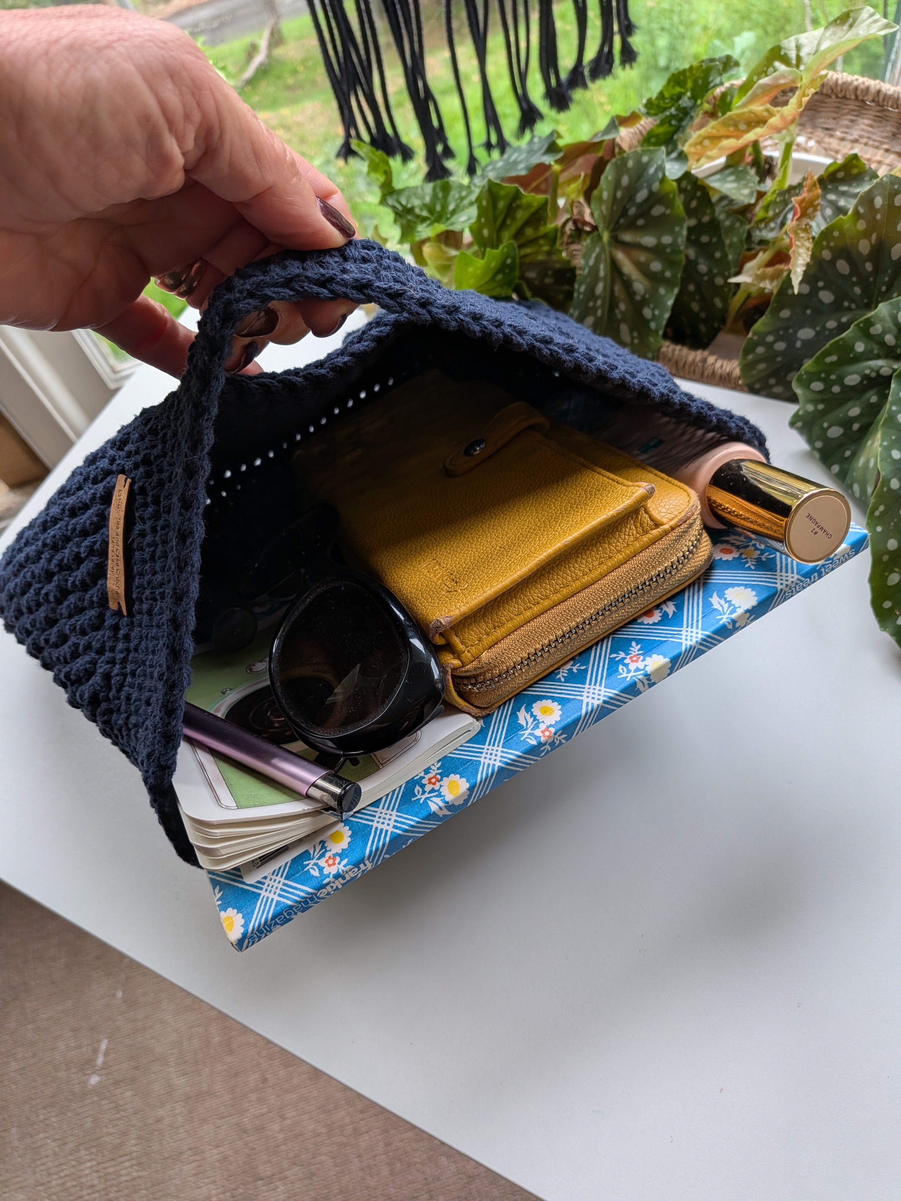 The Yarra Bag, Handmade Crochet Everyday Handbag in Navy