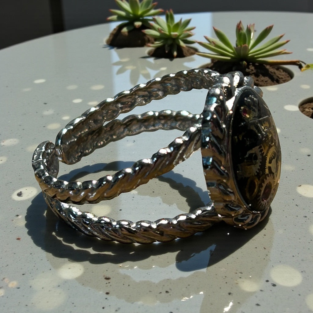 Steampunk watch parts Ladies Silver ring