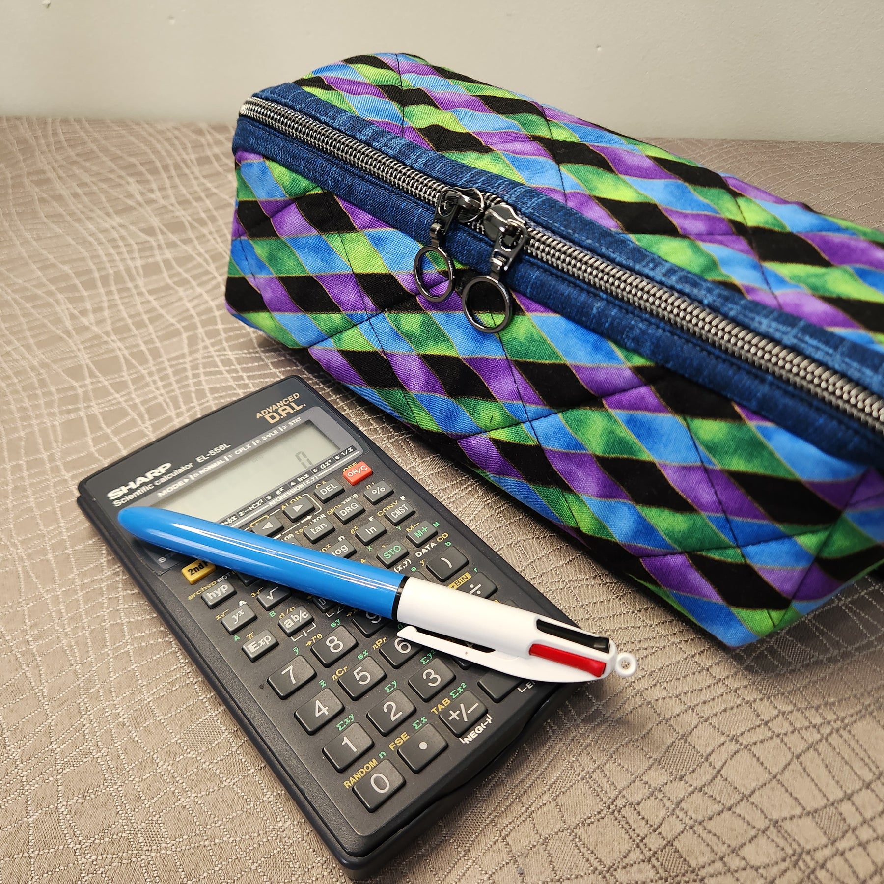 Open Tray Zippered Pouch