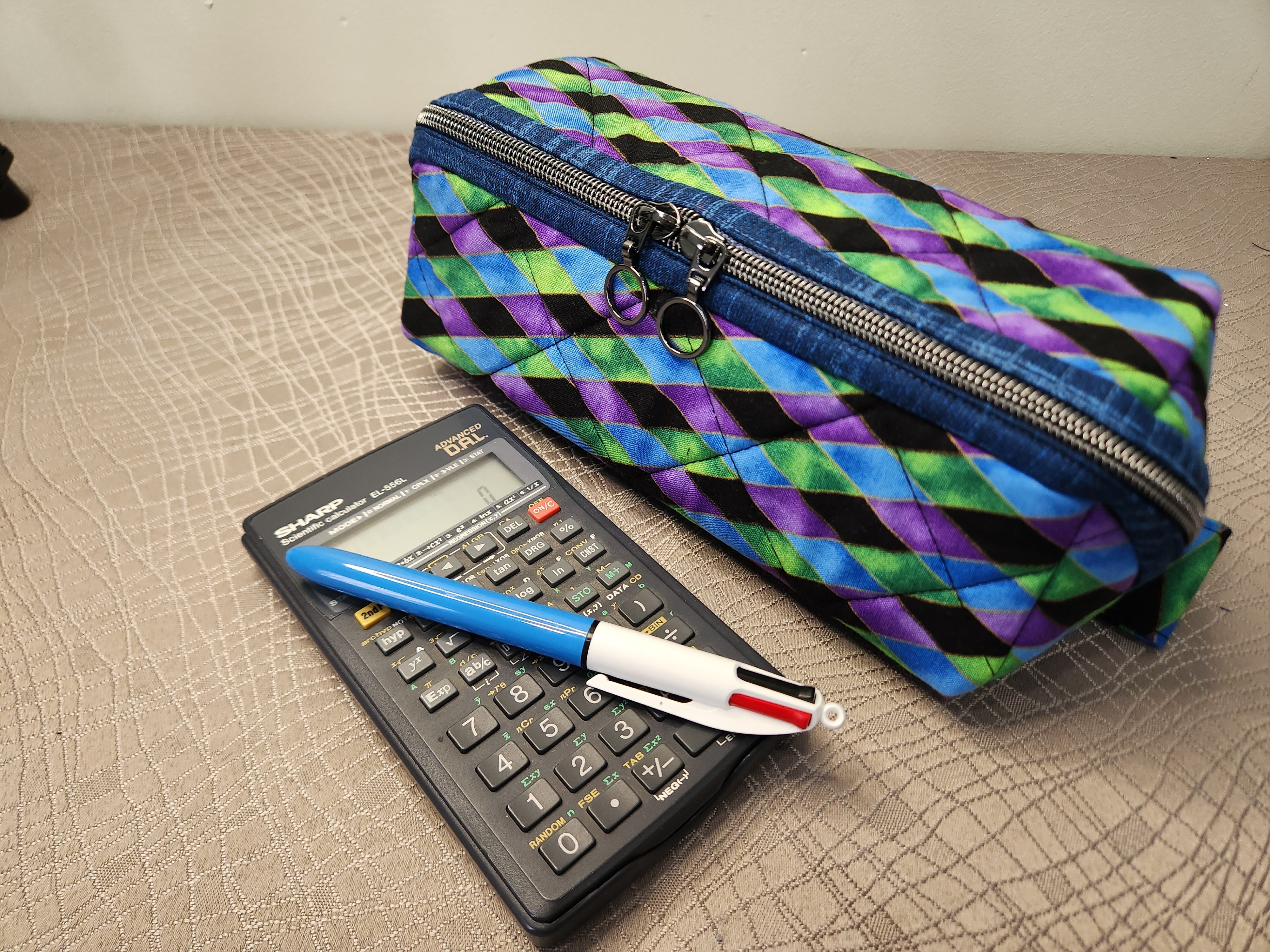 Open Tray Zippered Pouch