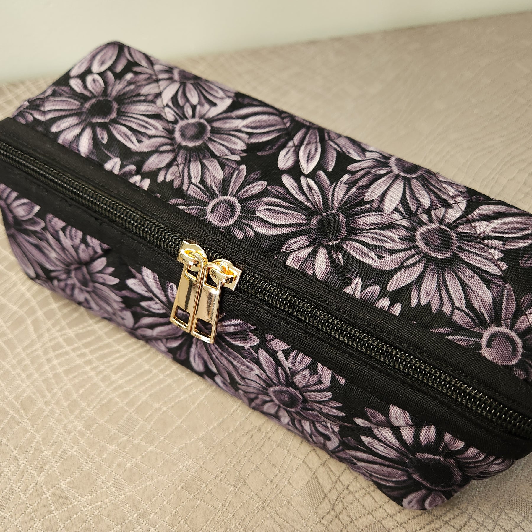 Open Tray Zippered Pouch