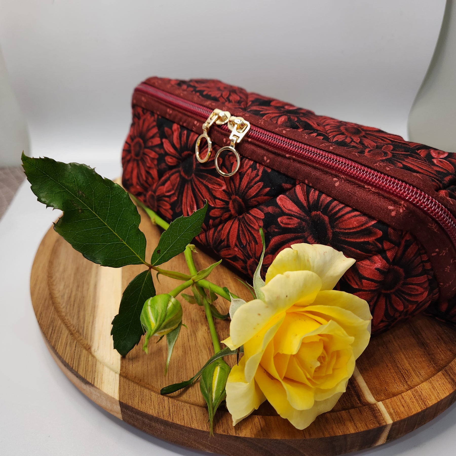 Open Tray Zippered Pouch