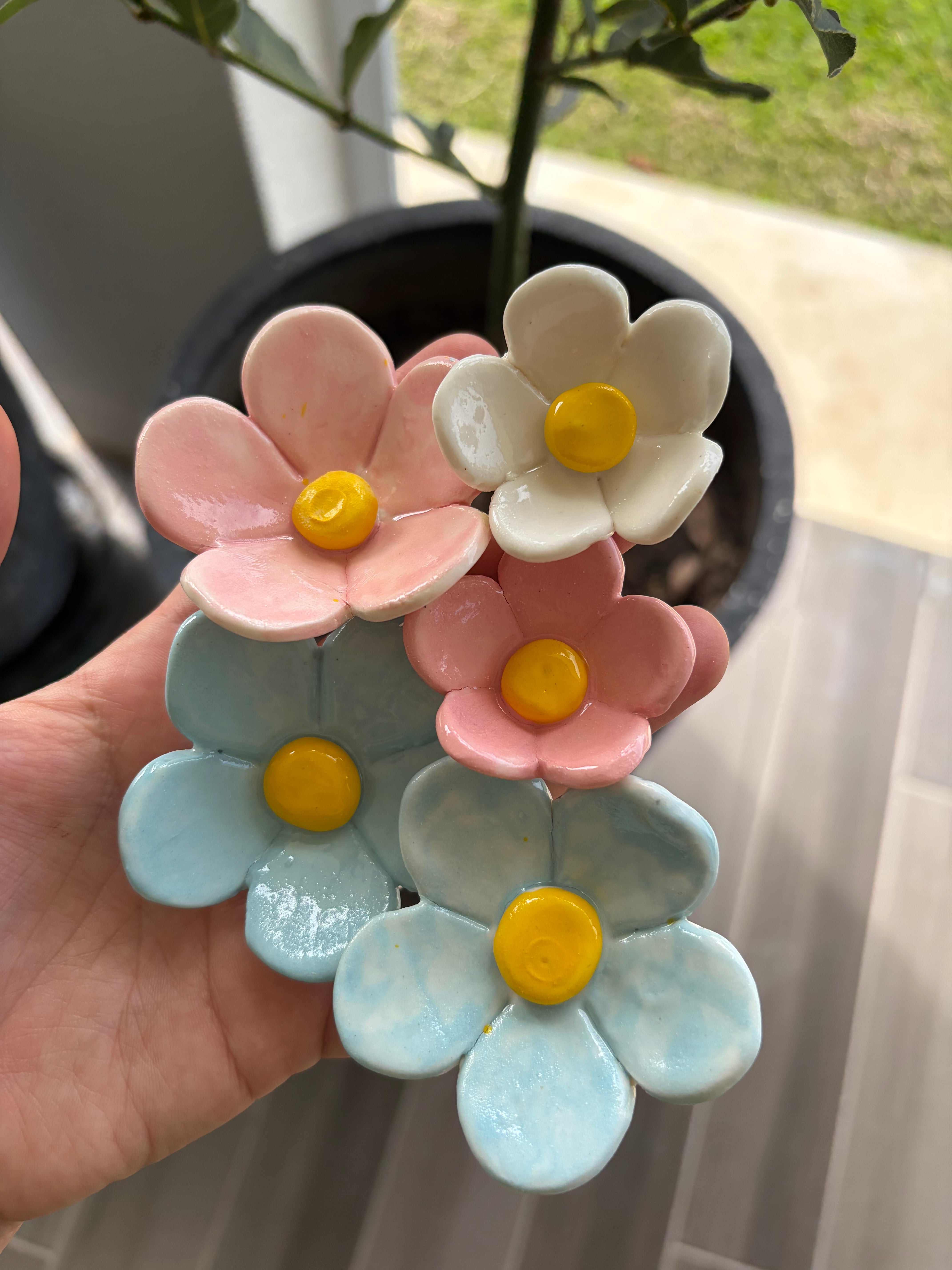 Ceramic Flowers - bunches of seconds!
