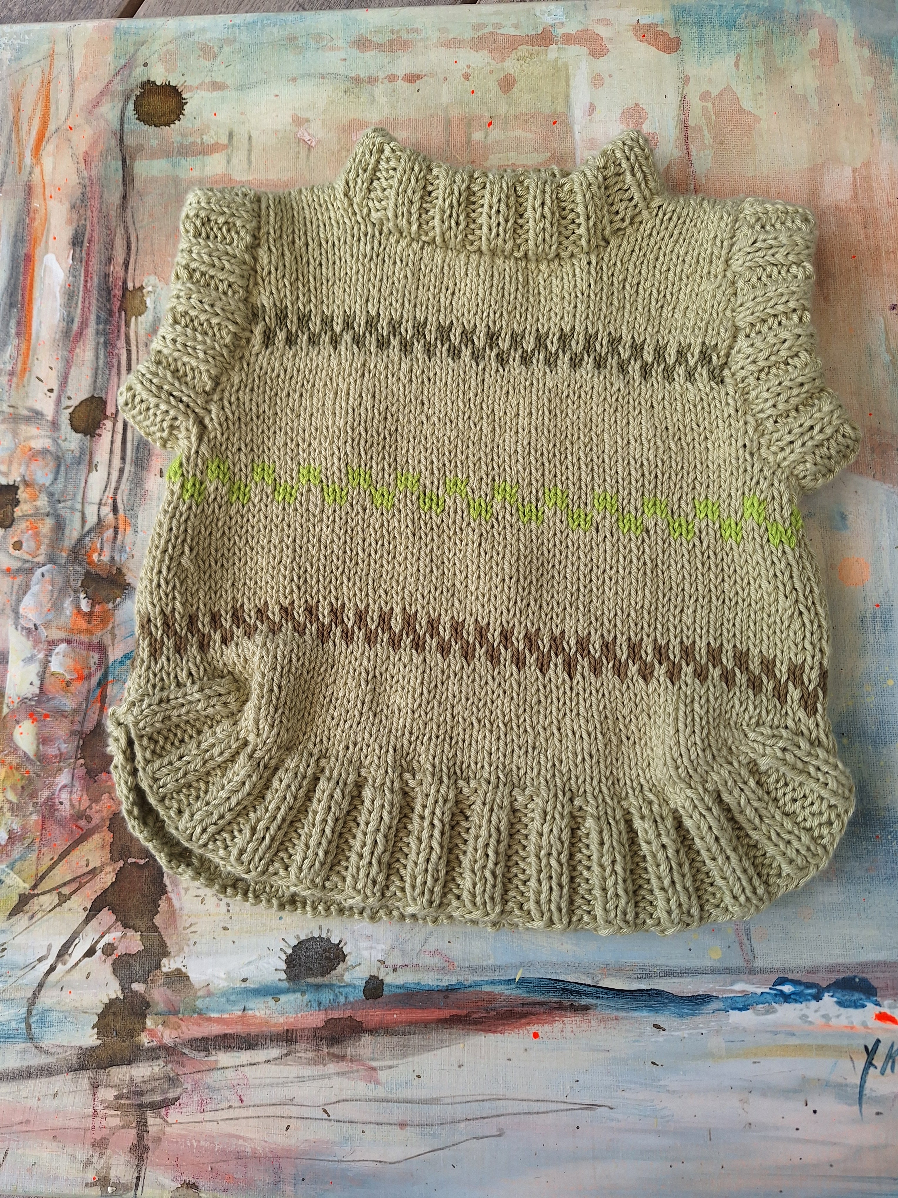 'Pippi Poncho' handknitted Baby Vest 6-12 mths 'Sprout' green