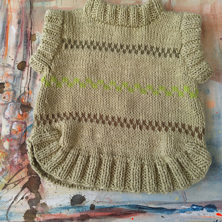 'Pippi Poncho' handknitted Baby Vest 6-12 mths 'Sprout' green