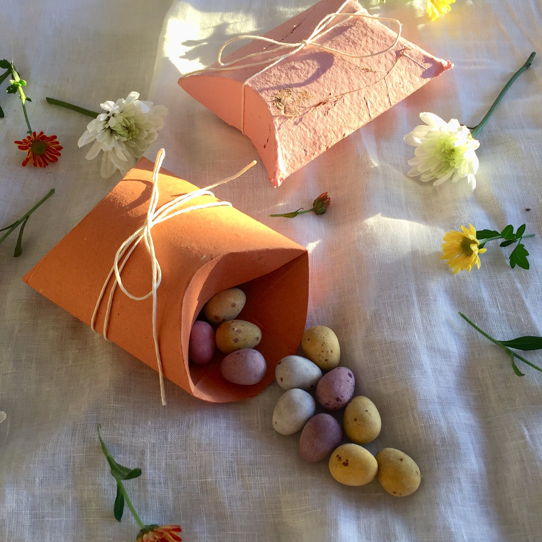 Handmade Paper (Bundle of 4 with Wax Seal) Pillow Boxes - Perfect for Easter Eggs and gifts.