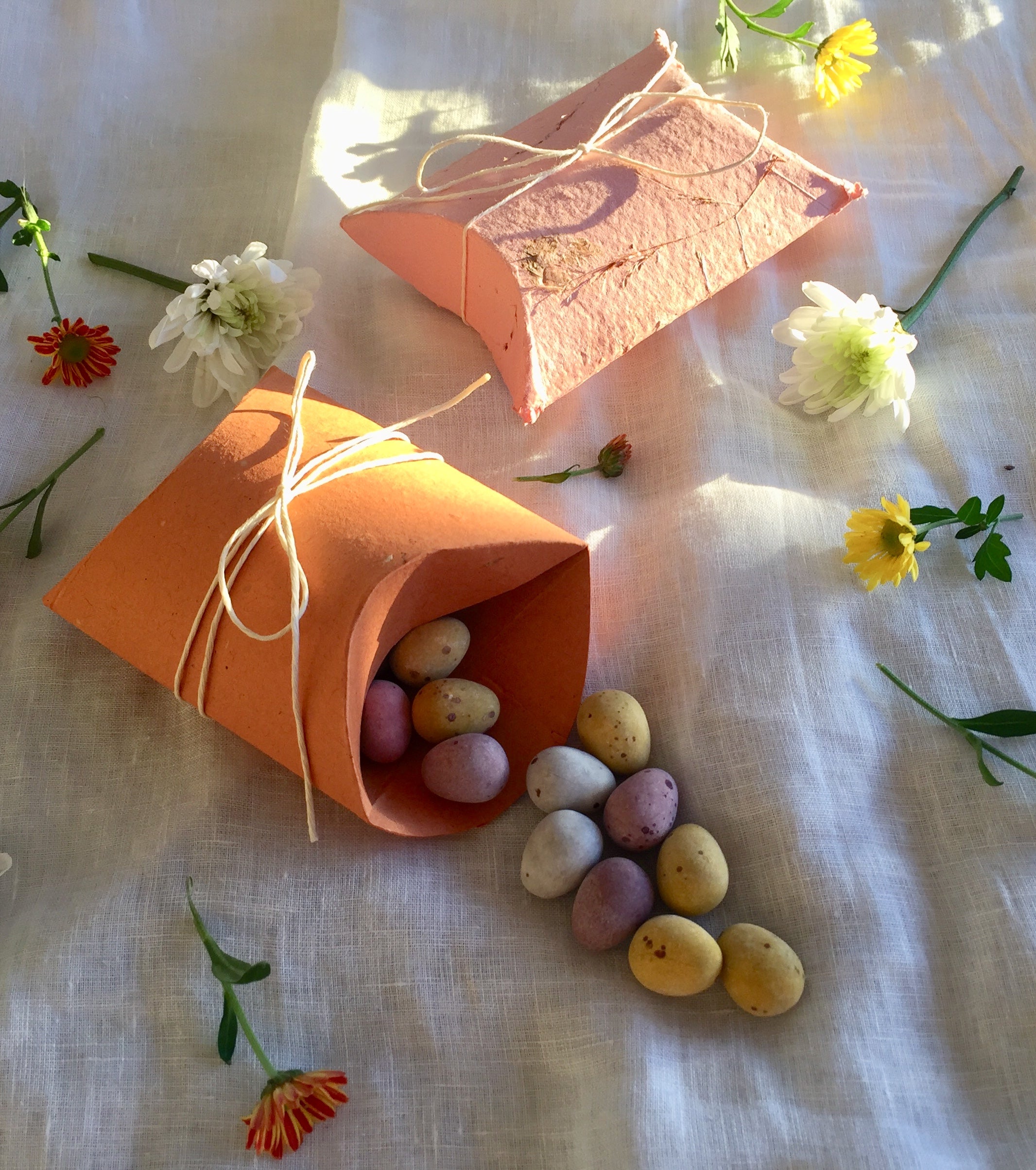 Handmade Paper (Bundle of 4 with Wax Seal) Pillow Boxes - Perfect for Easter Eggs and gifts.