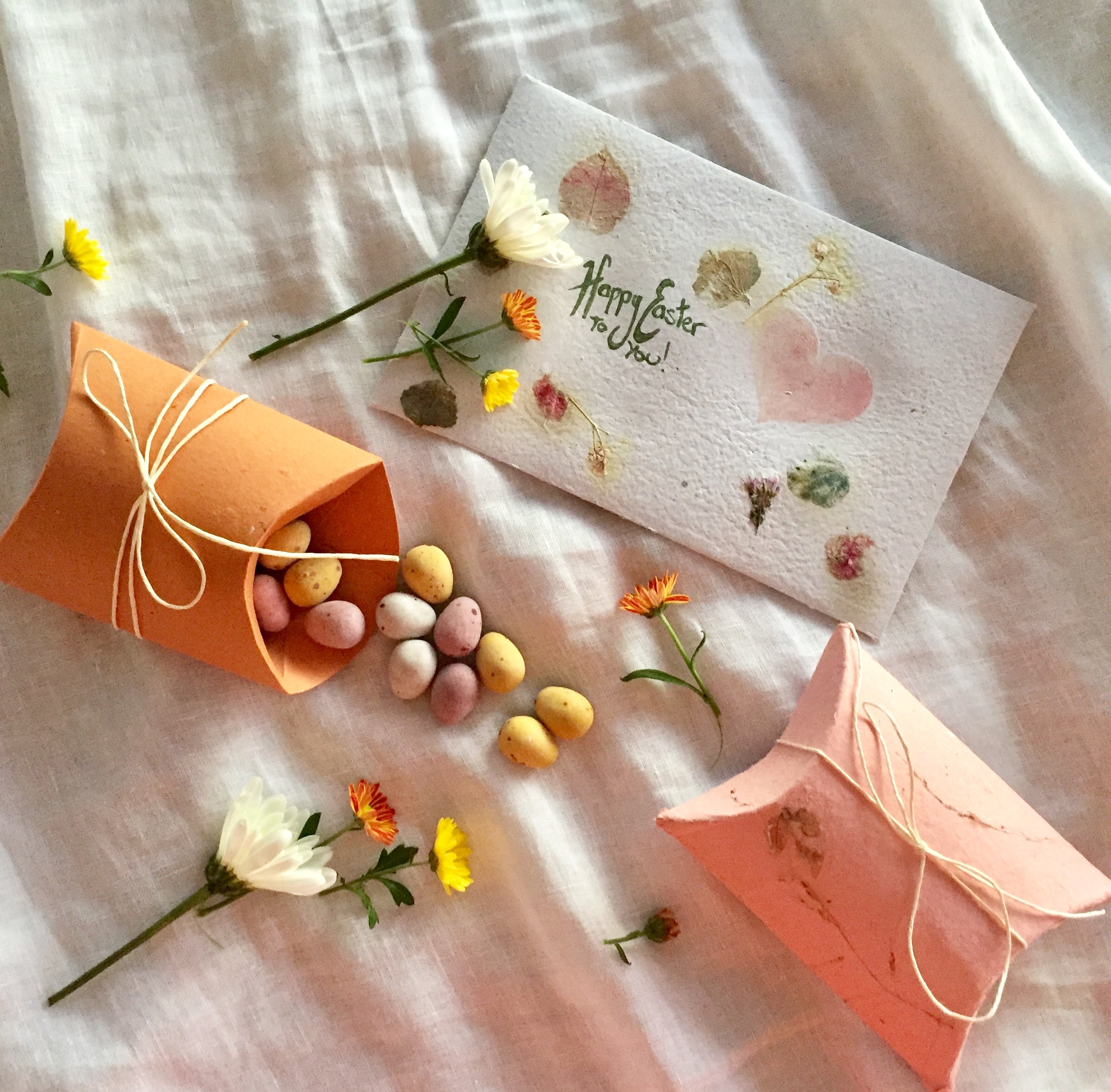 Handmade Paper (Bundle of 4 with Wax Seal) Pillow Boxes - Perfect for Easter Eggs and gifts.