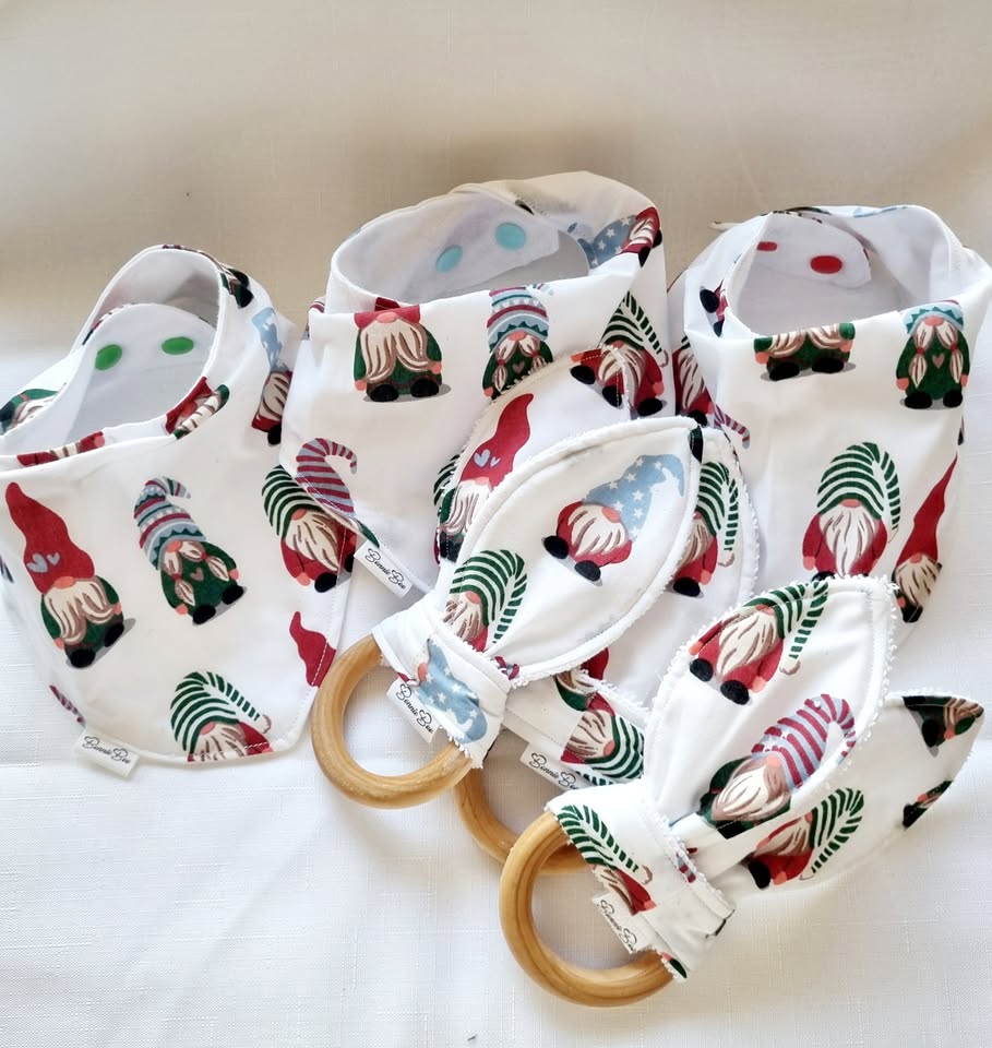Christmas | Bandana Bib | Bib Set | Sensory Toy | Handmade | Handcrafted | Gender Neutral | BB054