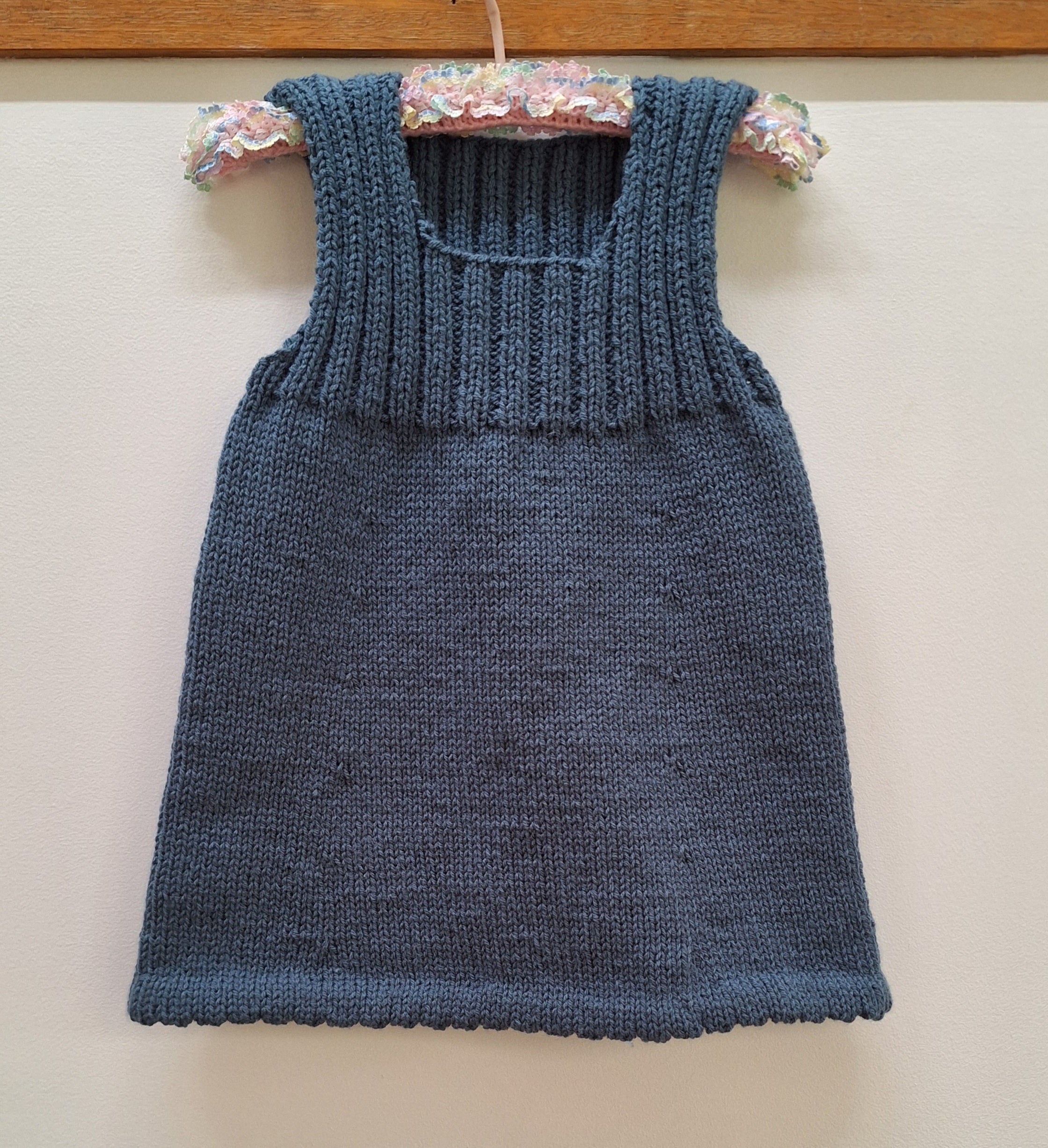 Handknitted Pinafore Dress Sz 4-5yrs
