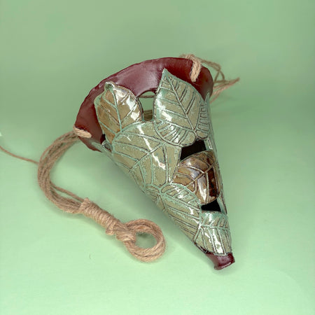 Ceramic hanging cone orchid pot - leaf design