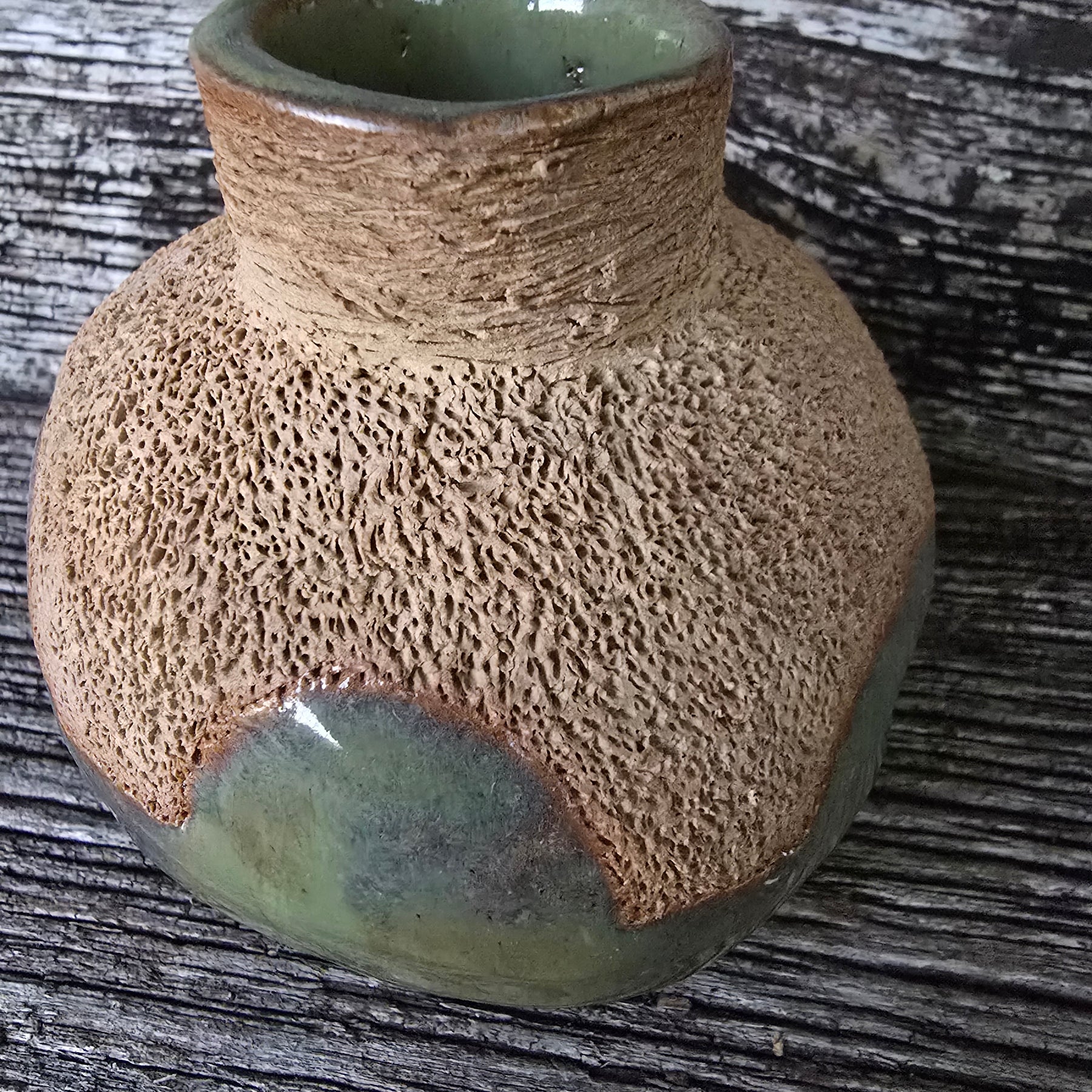 Rockpool series vase