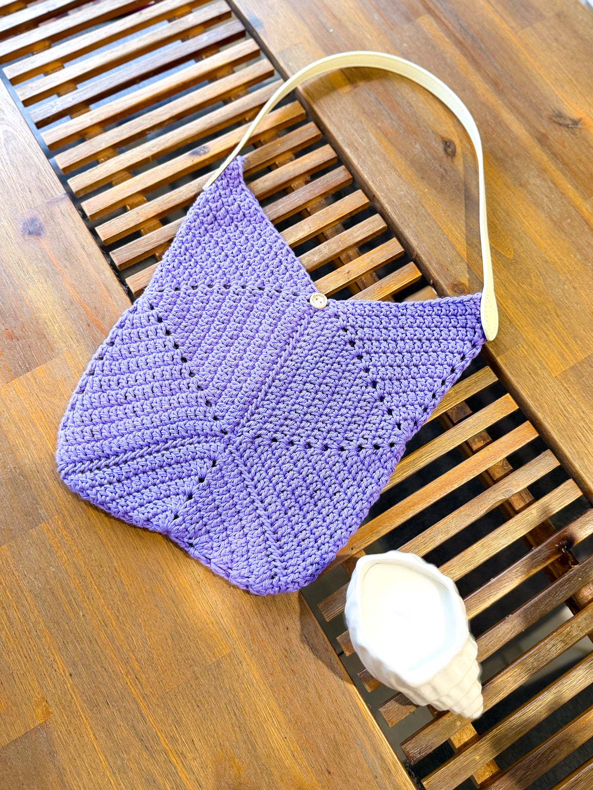 #104 Symmetry Bag with Faux Handles