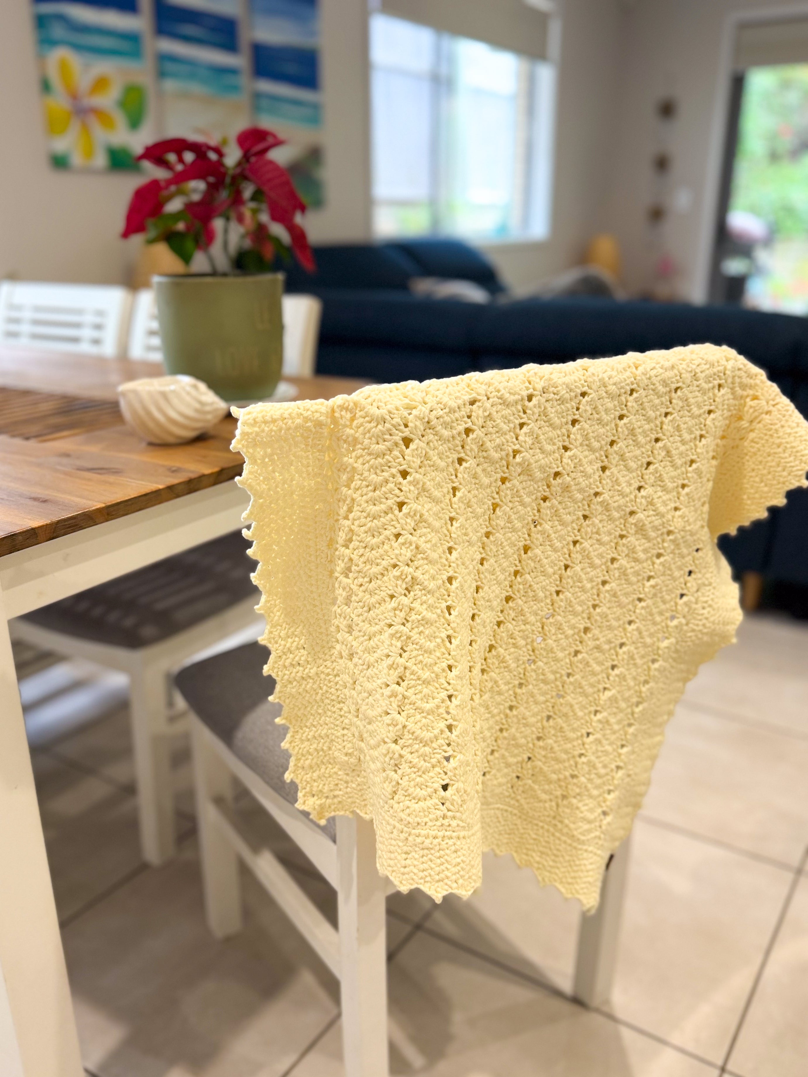 #048 Feather and Dew Drops Baby Blanket