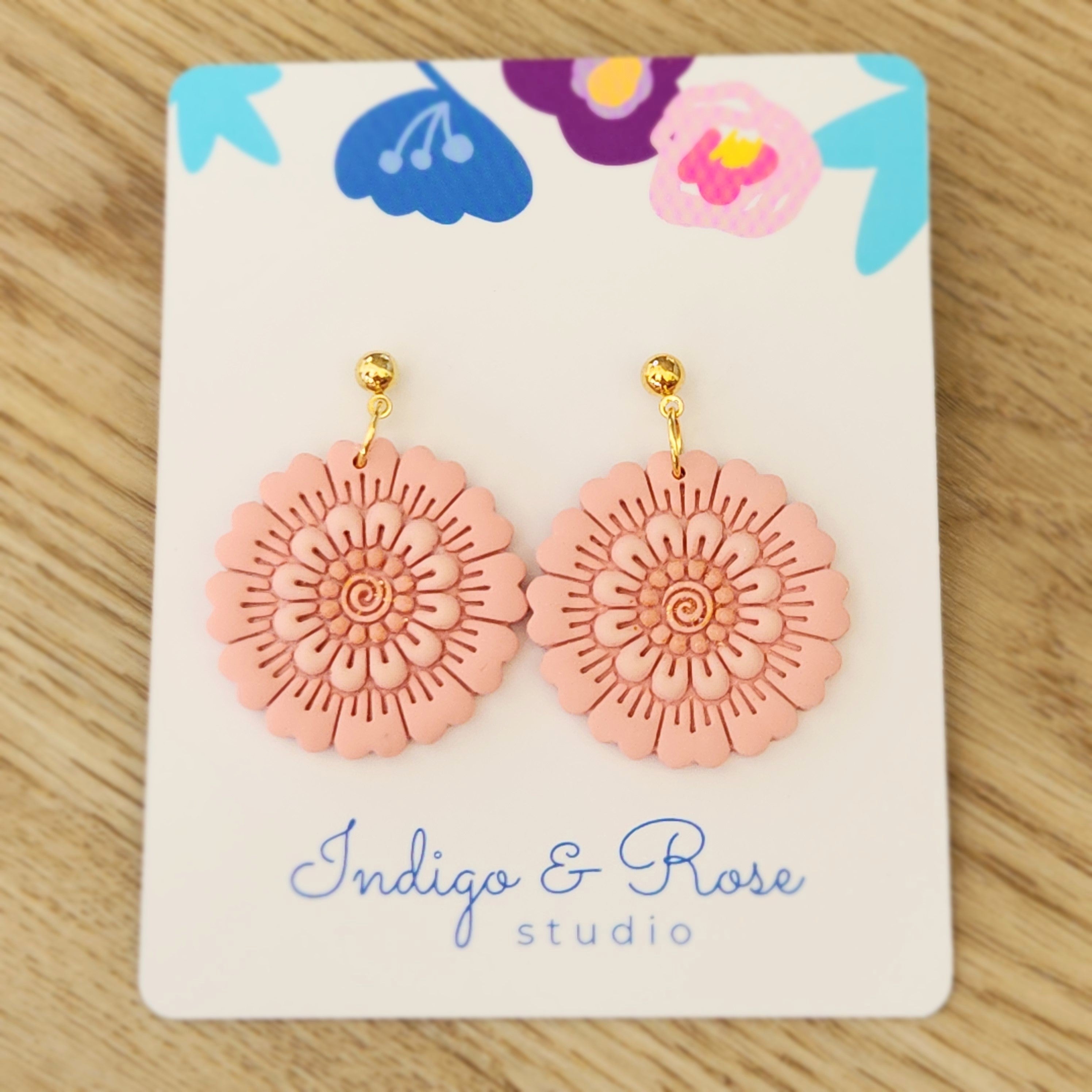 Kiki Dangle (various colours)