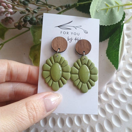Eva dangles- green and wood
