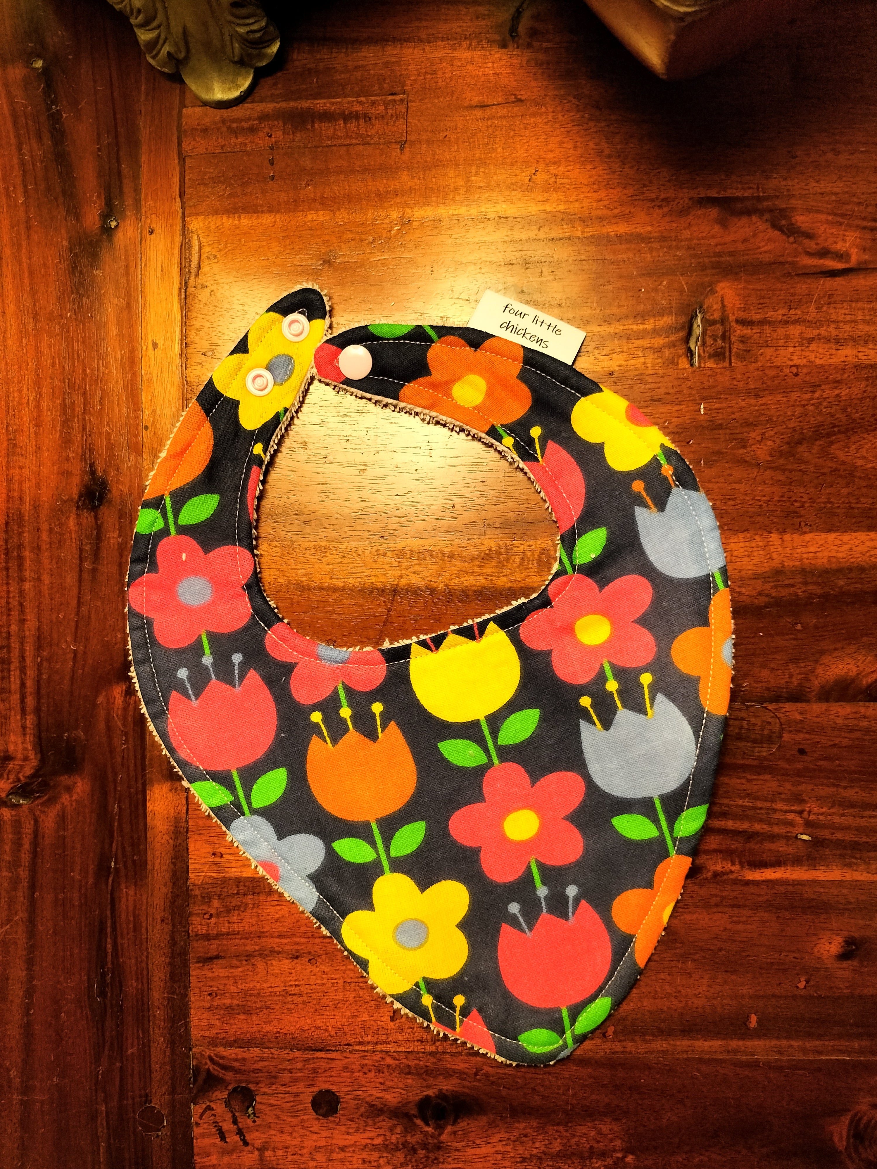 FLOWERS BIB CLOTH PINK TOWELLING