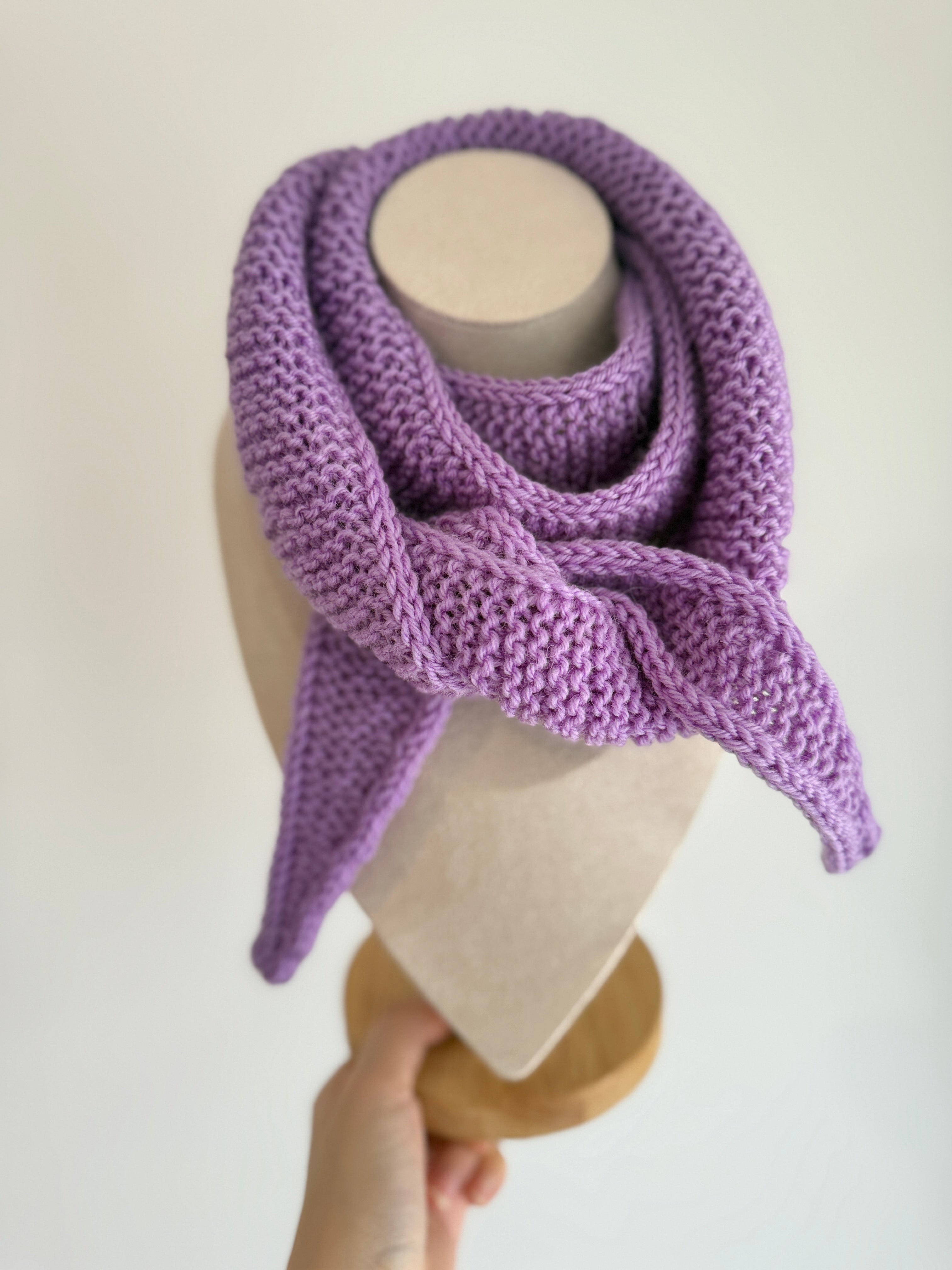 Knit sophie scarf in light purple lilac