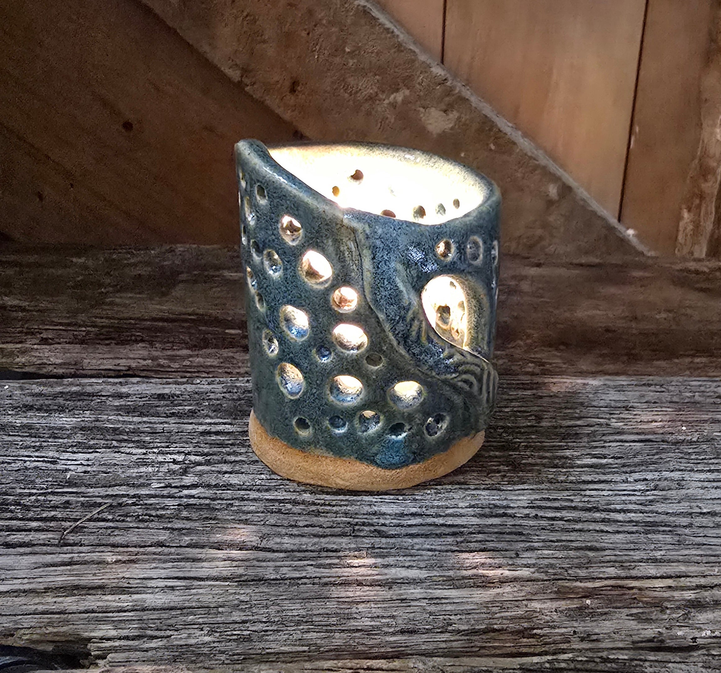 Candle holder