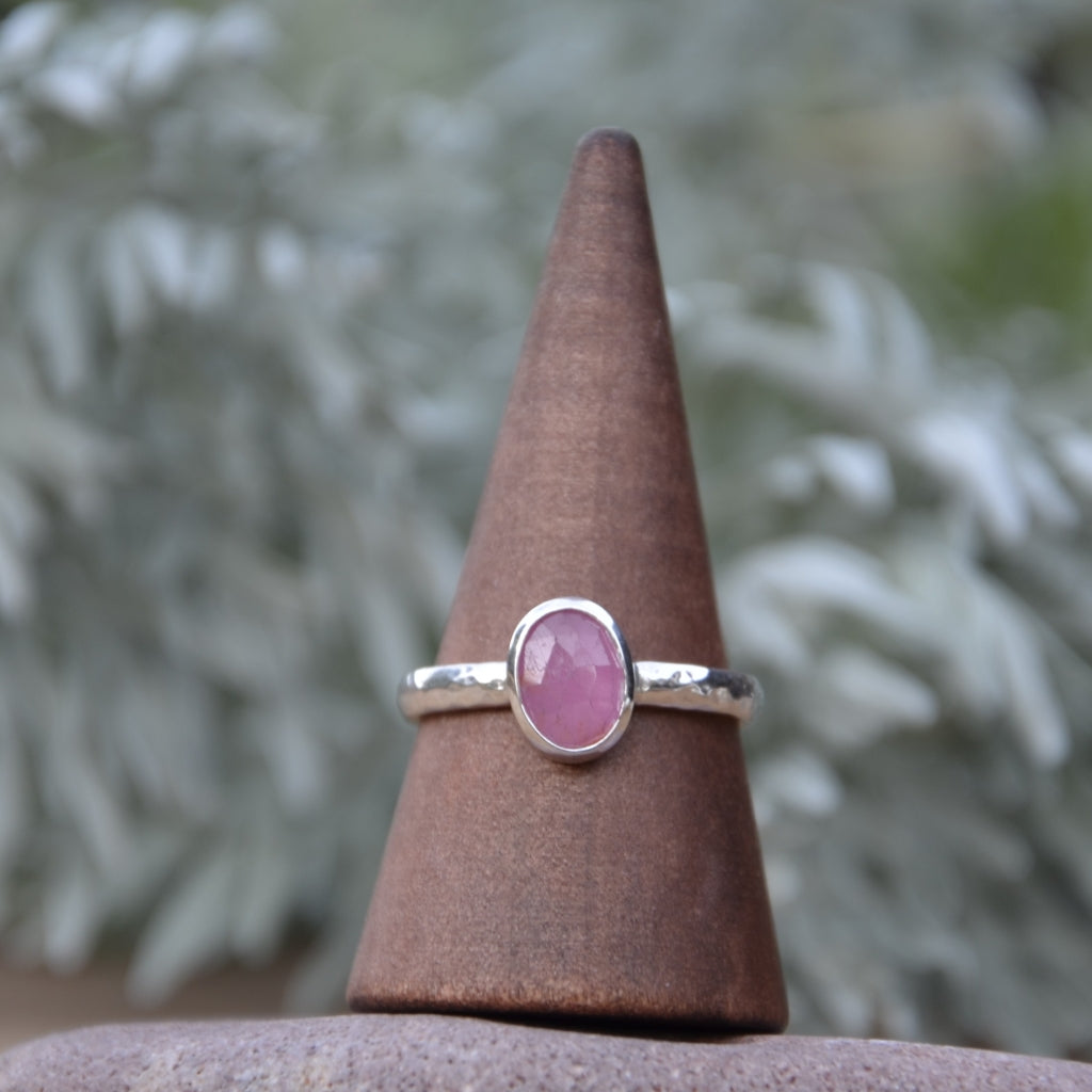Pink Saphire Hammered Silver Ring UK Size M and a half