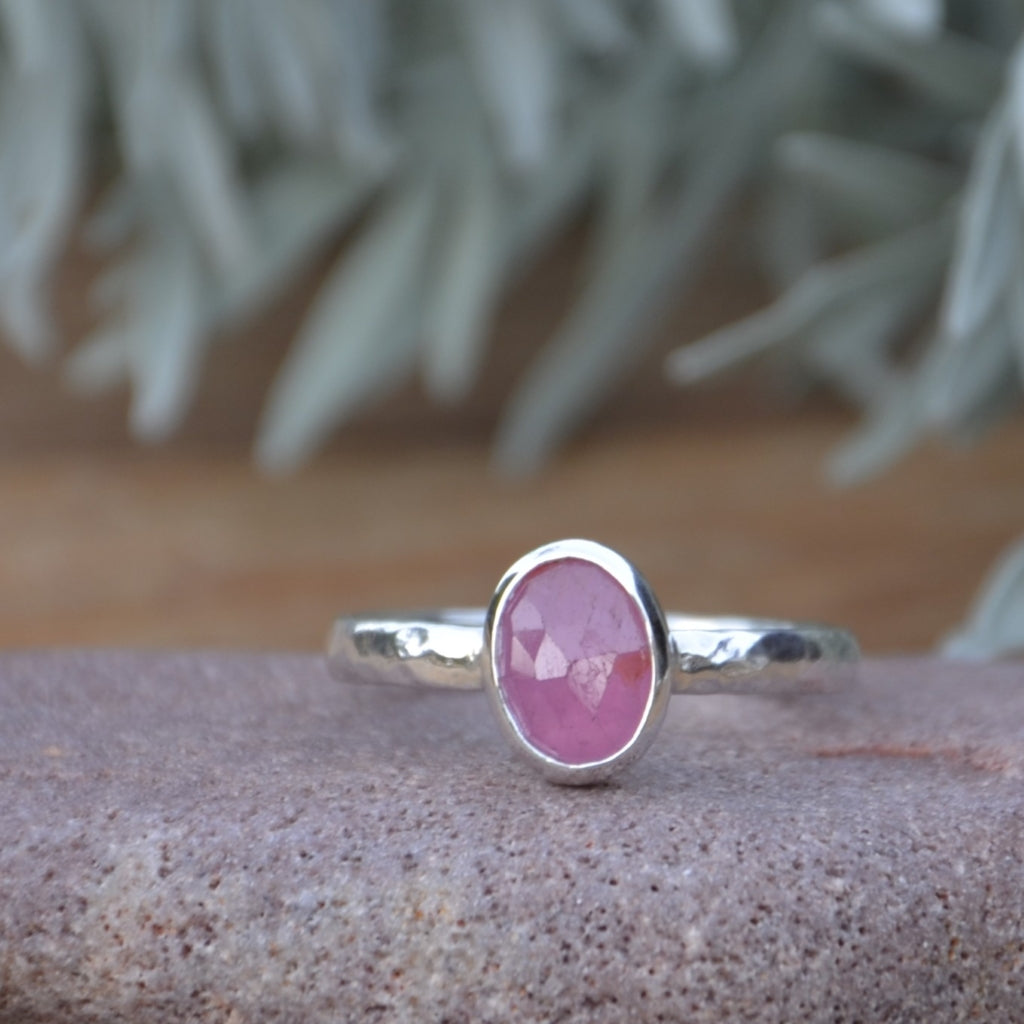 Pink Saphire Hammered Silver Ring UK Size M and a half
