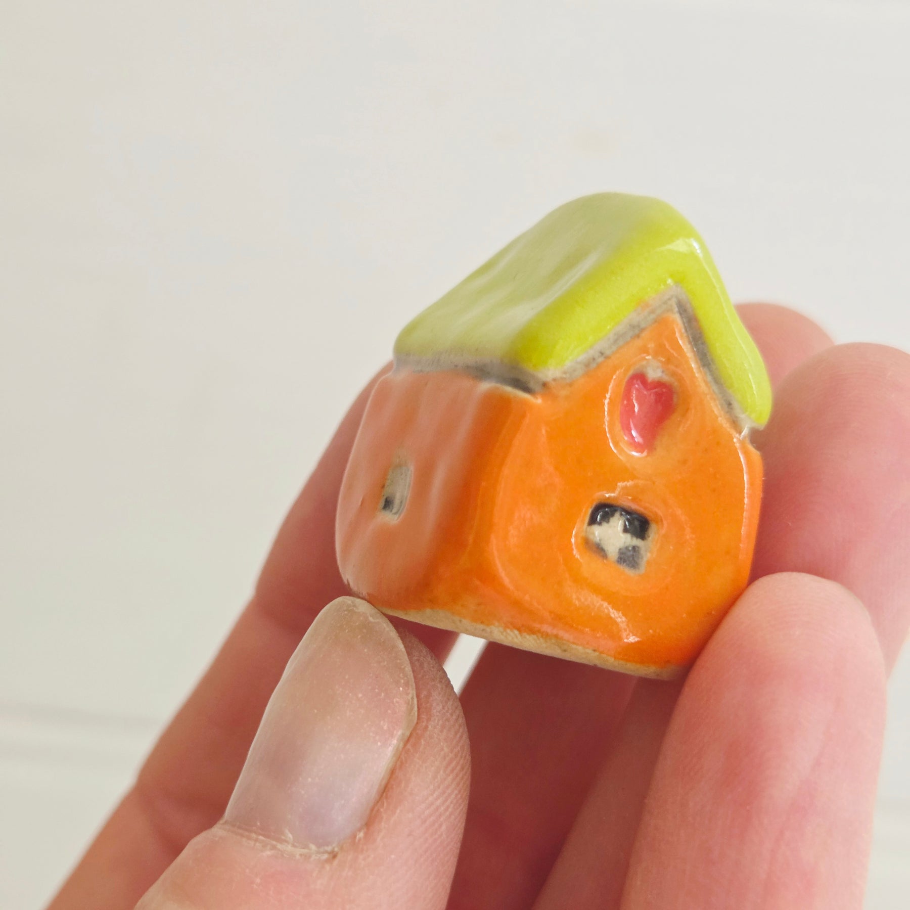 Set of 5 Tiny Ceramic Bathing Boxes